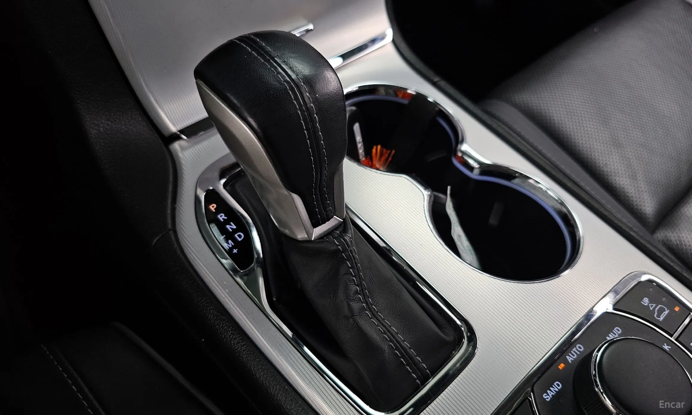 Jeep Grand Cherokee превью 9