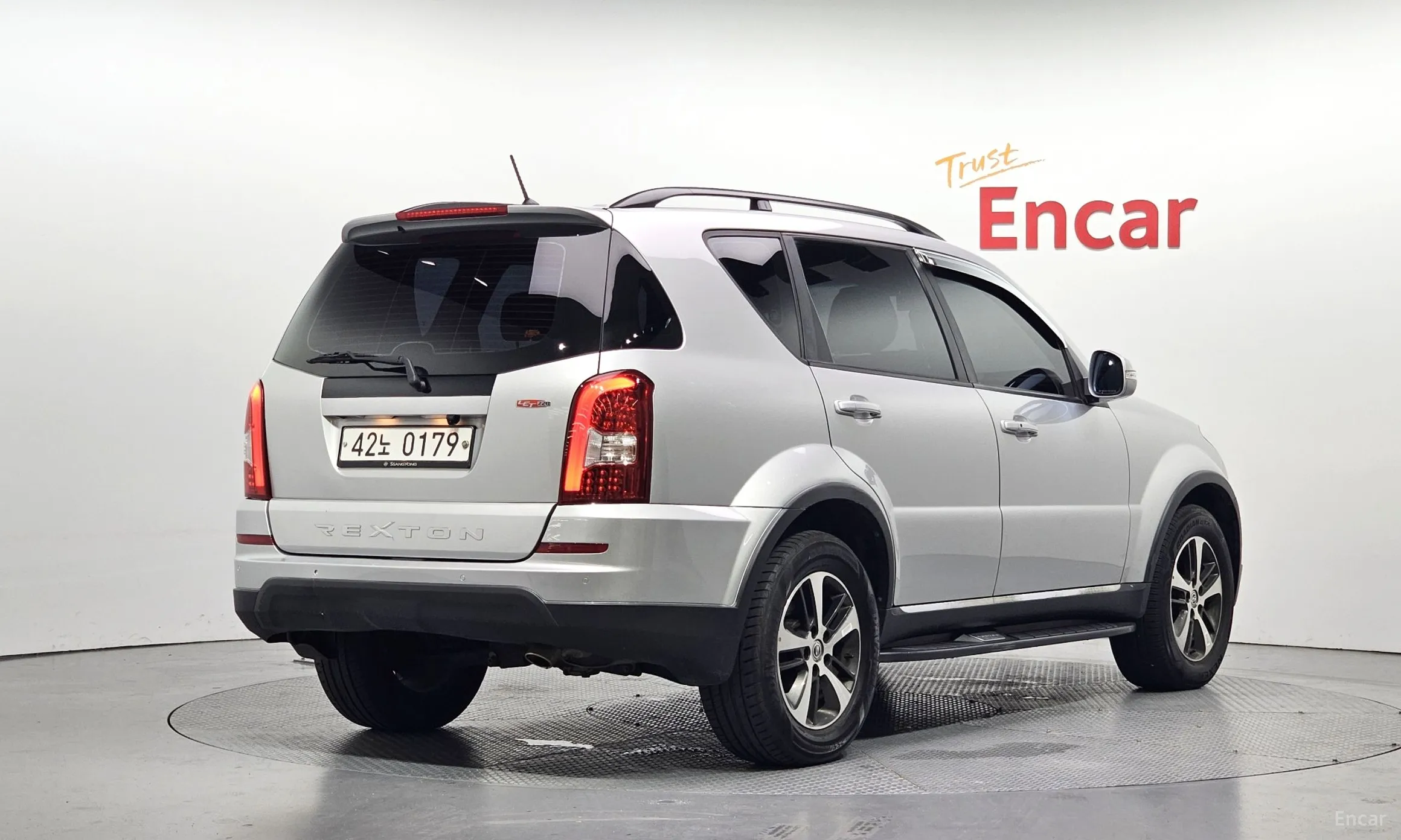 KG Mobility (SsangYong) Rexton W превью 2