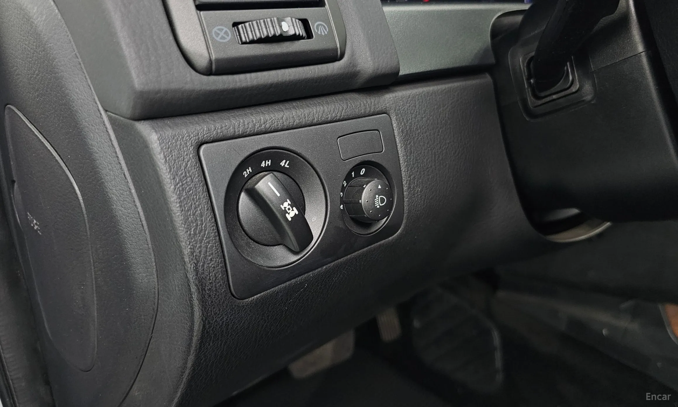 KG Mobility (SsangYong) Rexton W превью 18