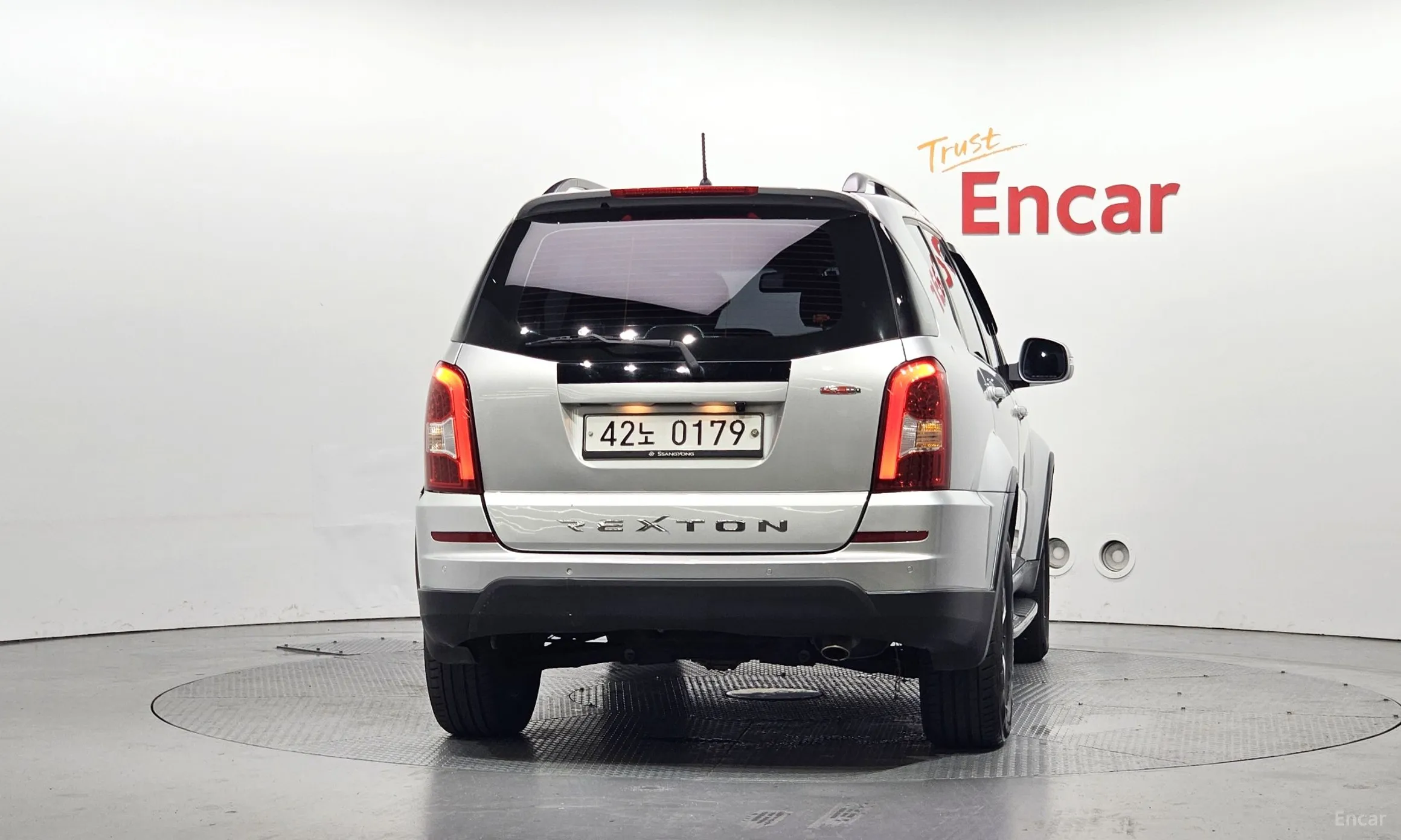 KG Mobility (SsangYong) Rexton W превью 4