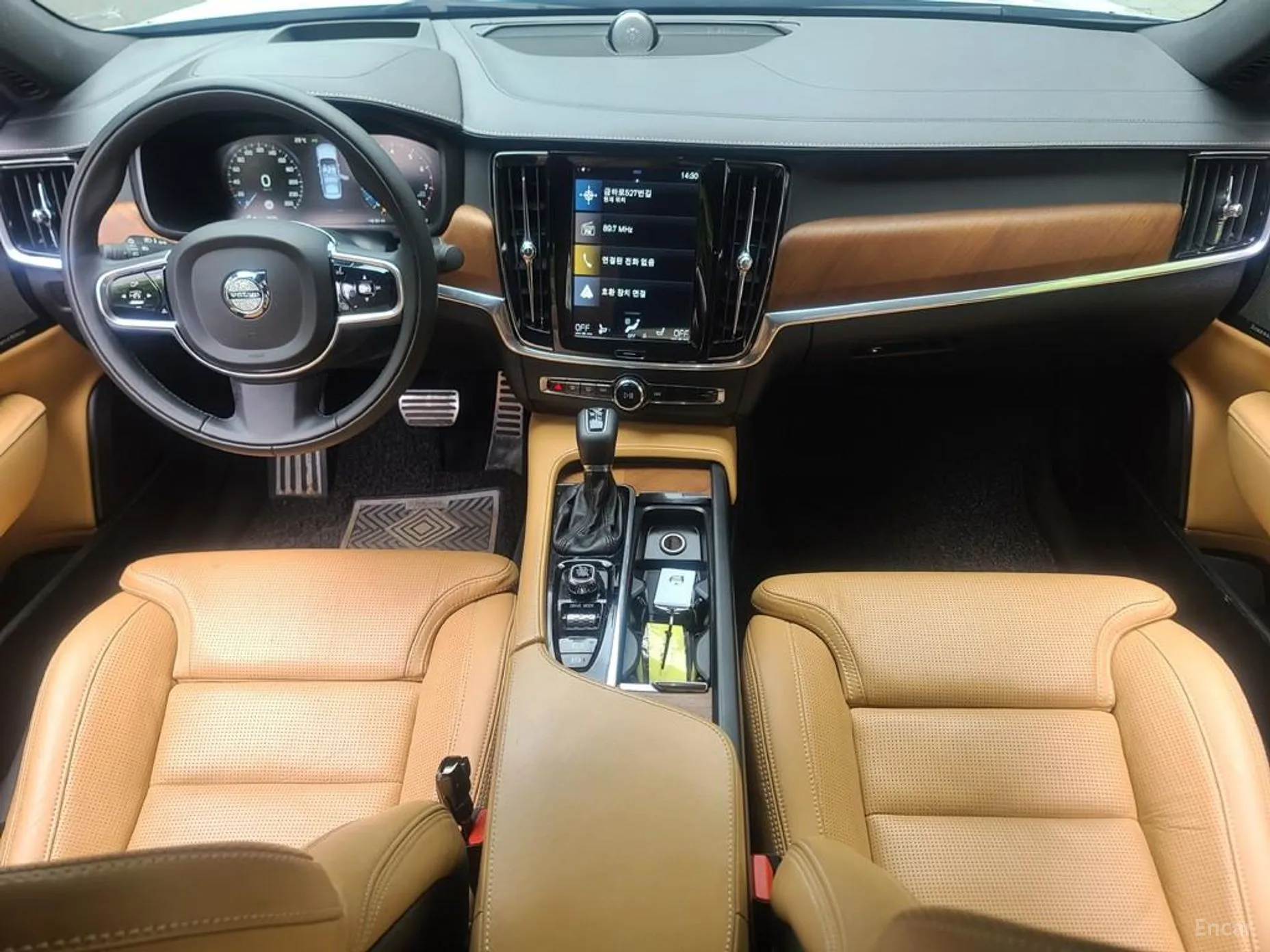 Volvo S90 превью 7