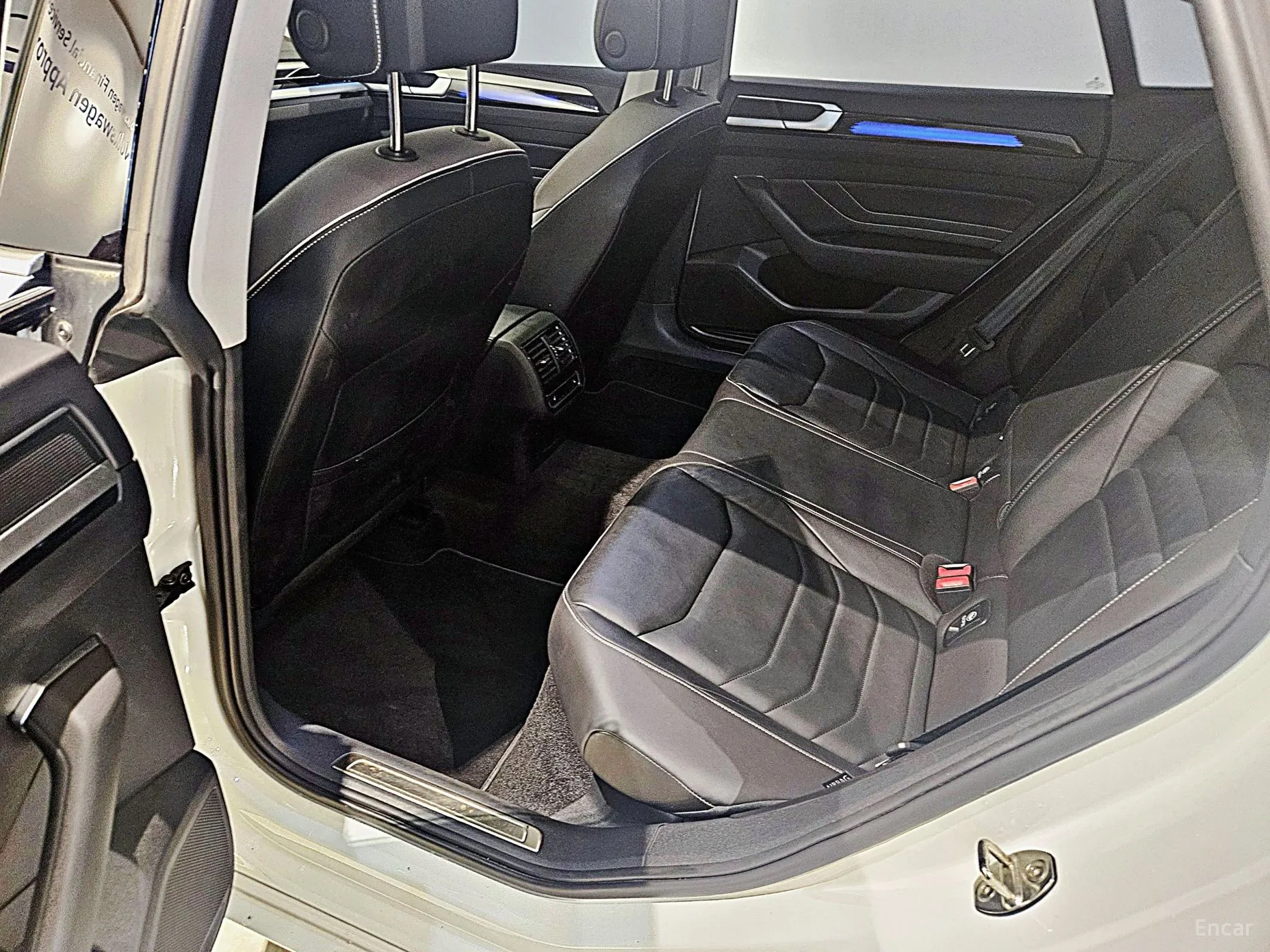 Volkswagen Ateon превью 11