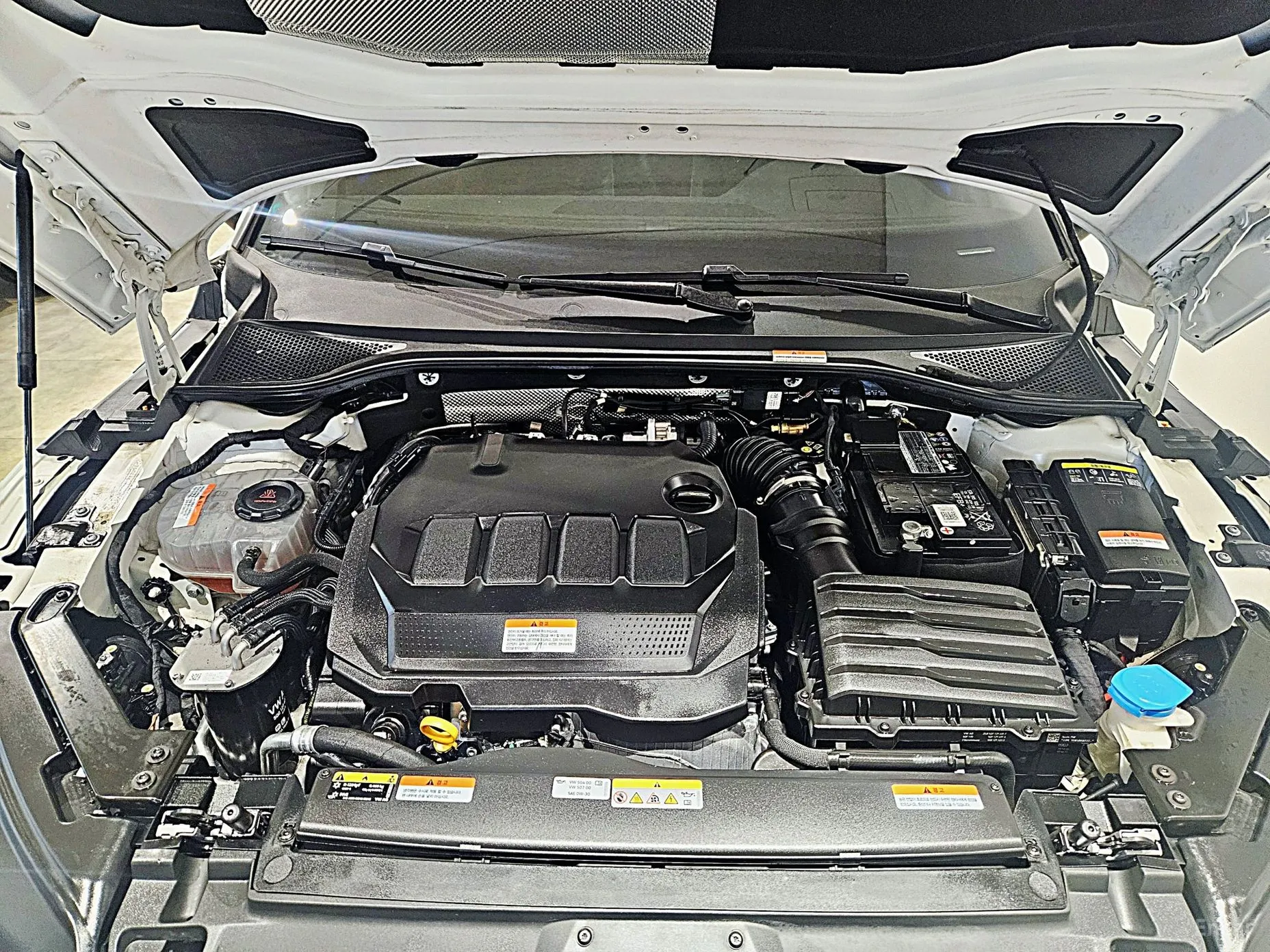 Volkswagen Ateon превью 6