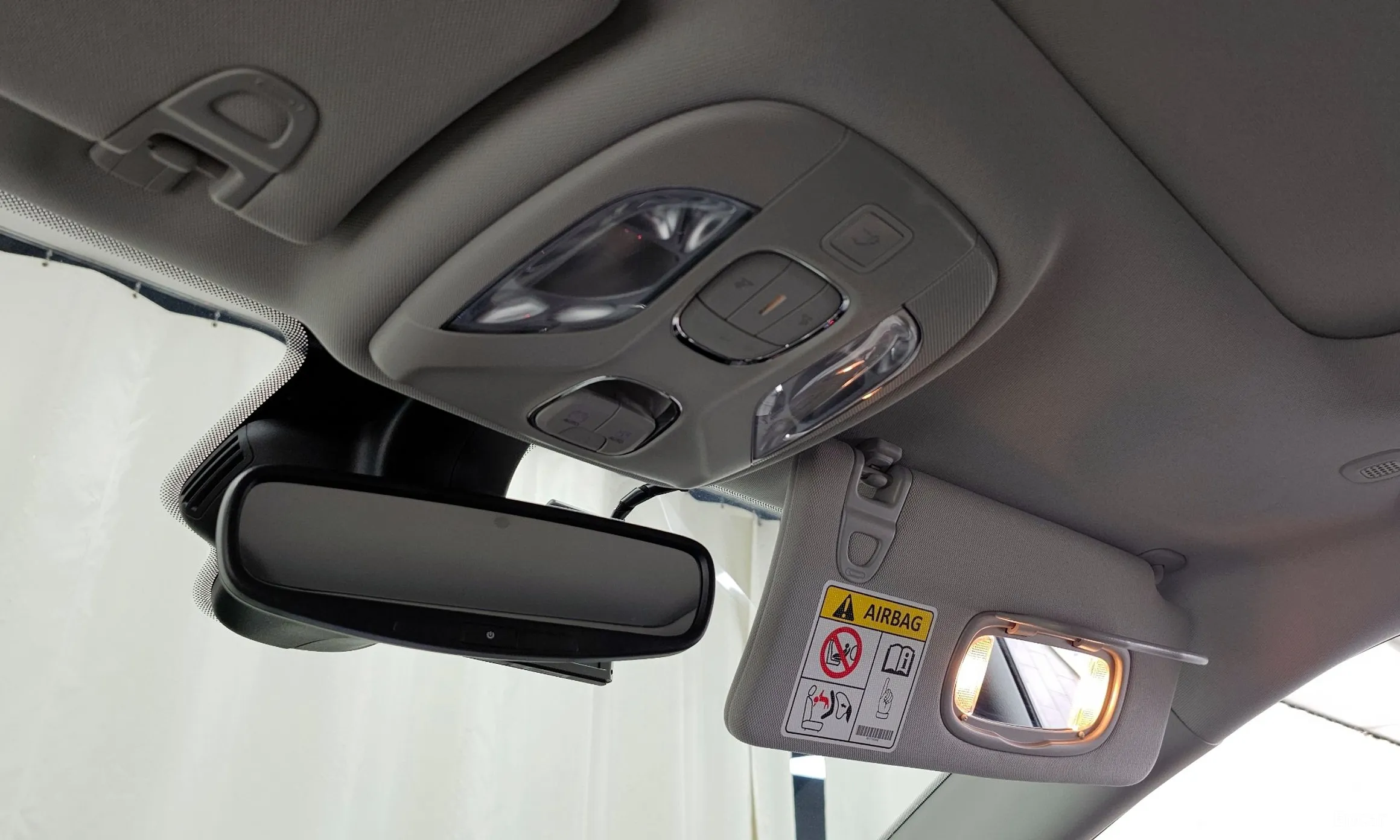 Jeep Compass 2nd Generation превью 17