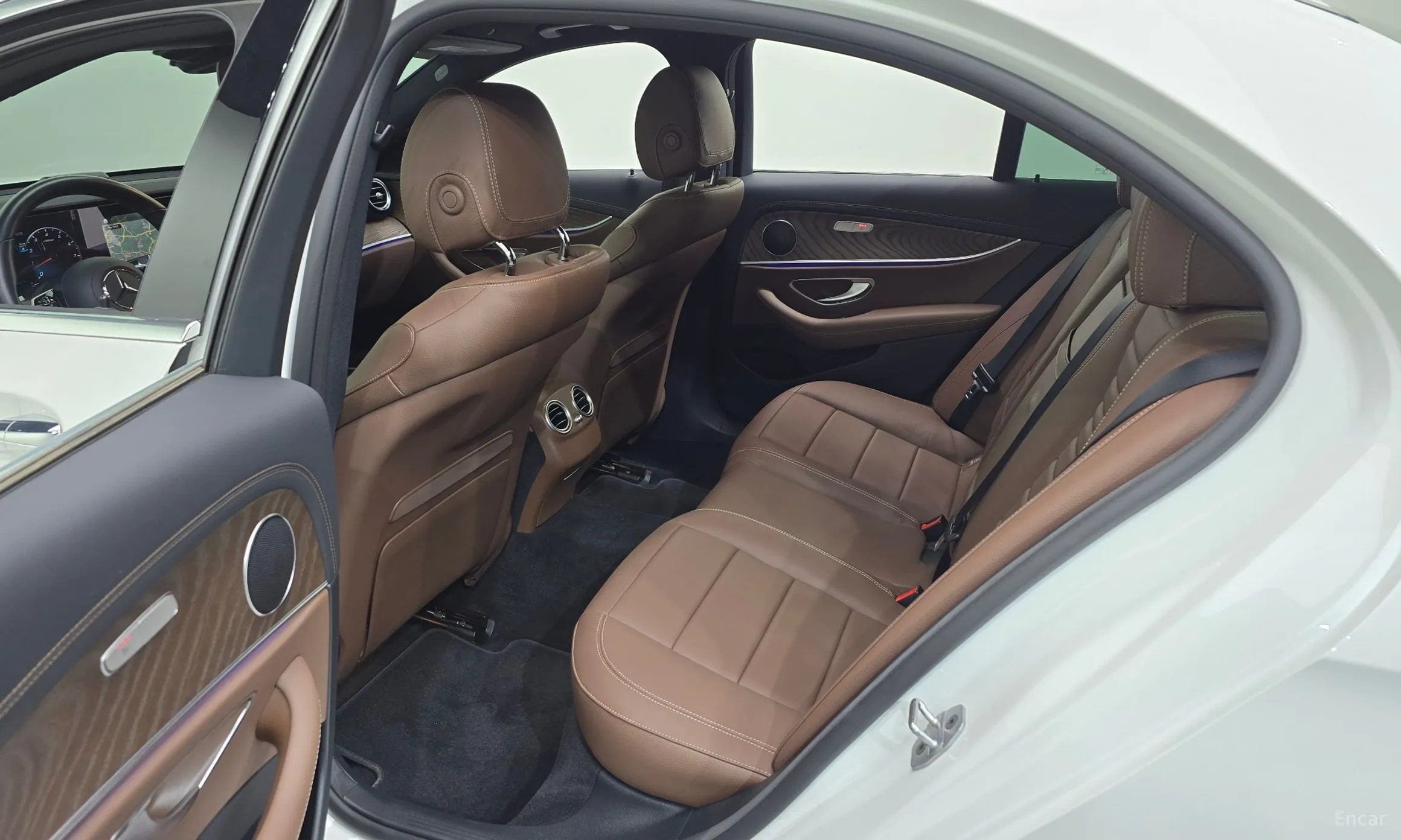 Mercedes Benz E-Class W213 превью 11