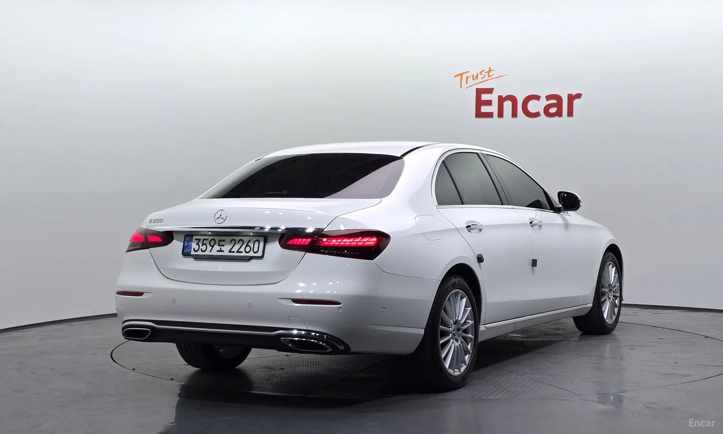 Mercedes Benz E-Class W213 превью 2