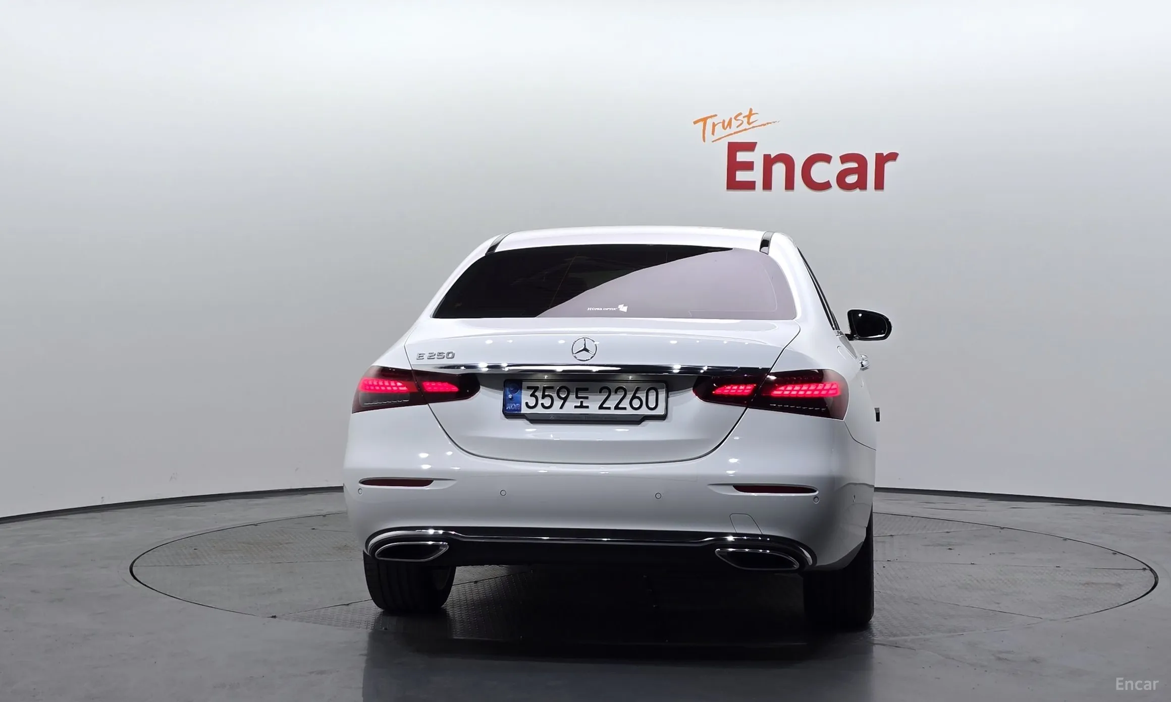 Mercedes Benz E-Class W213 превью 4