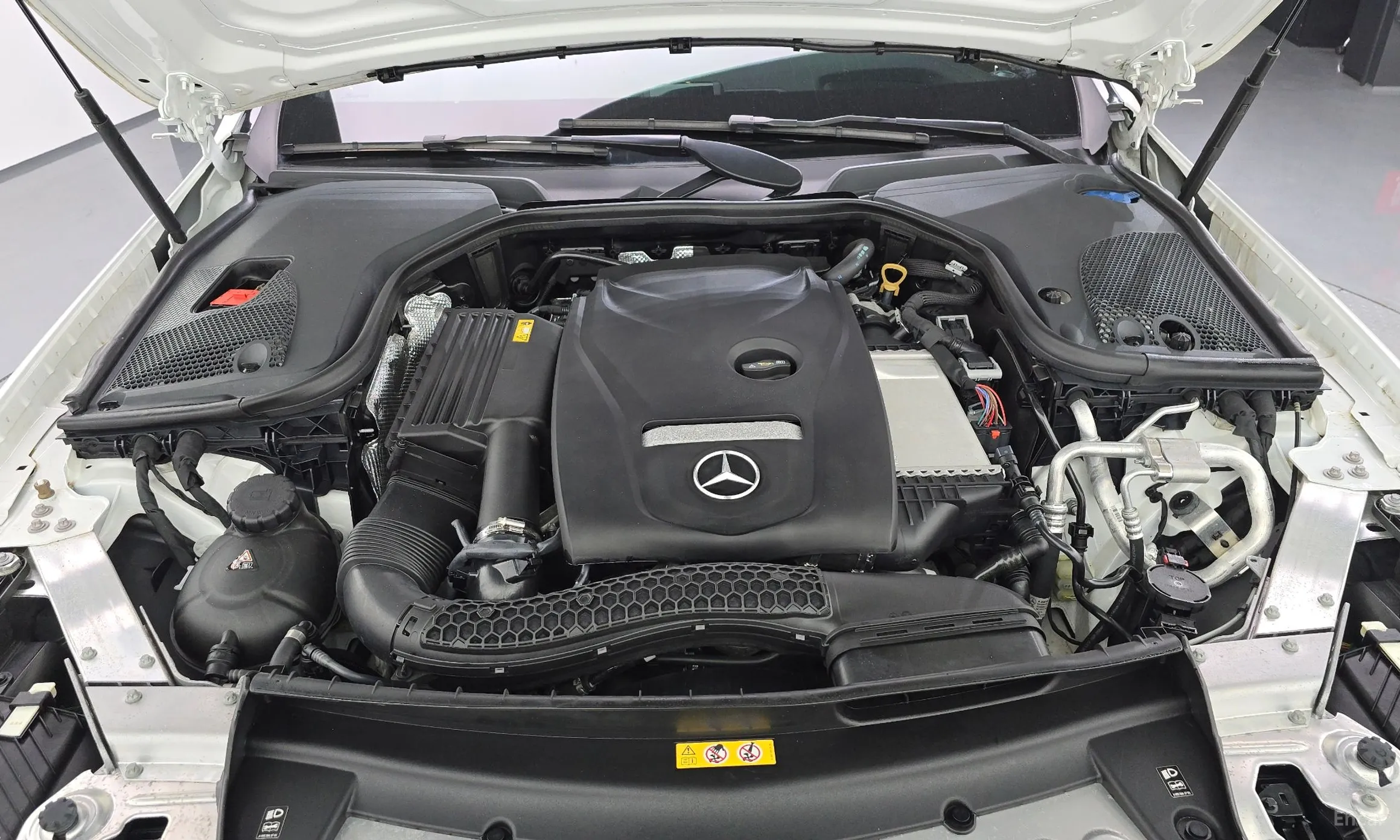 Mercedes Benz E-Class W213 превью 6