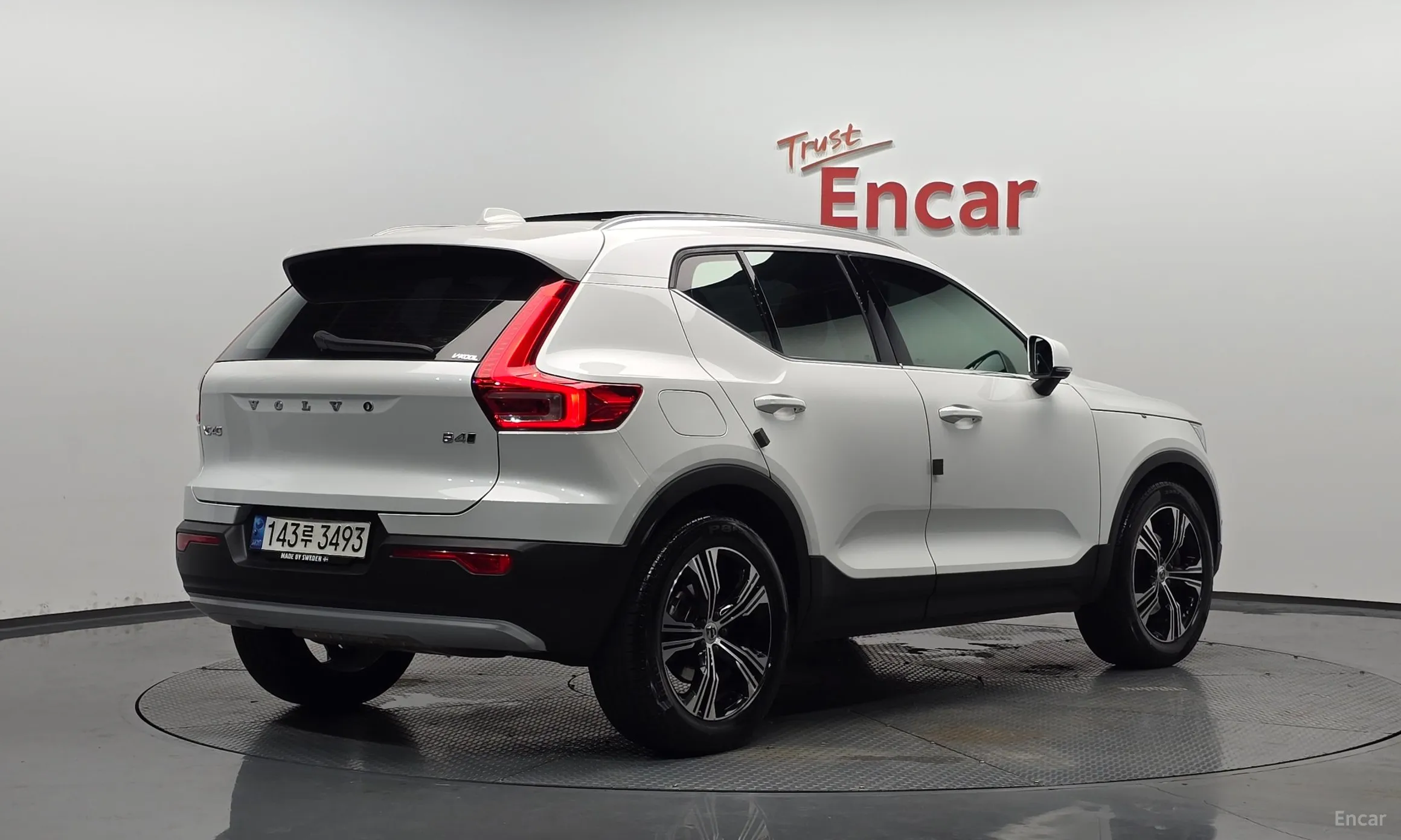 Volvo XC40 превью 2