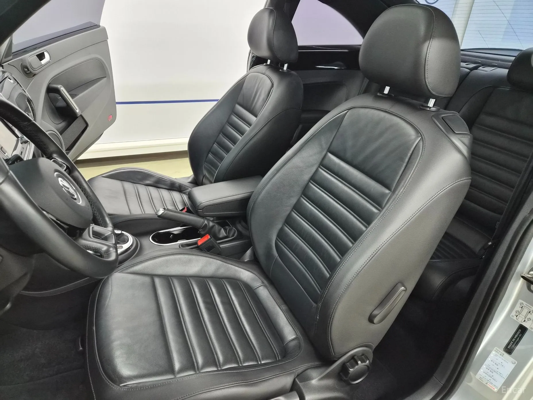 Volkswagen The Beetle превью 10