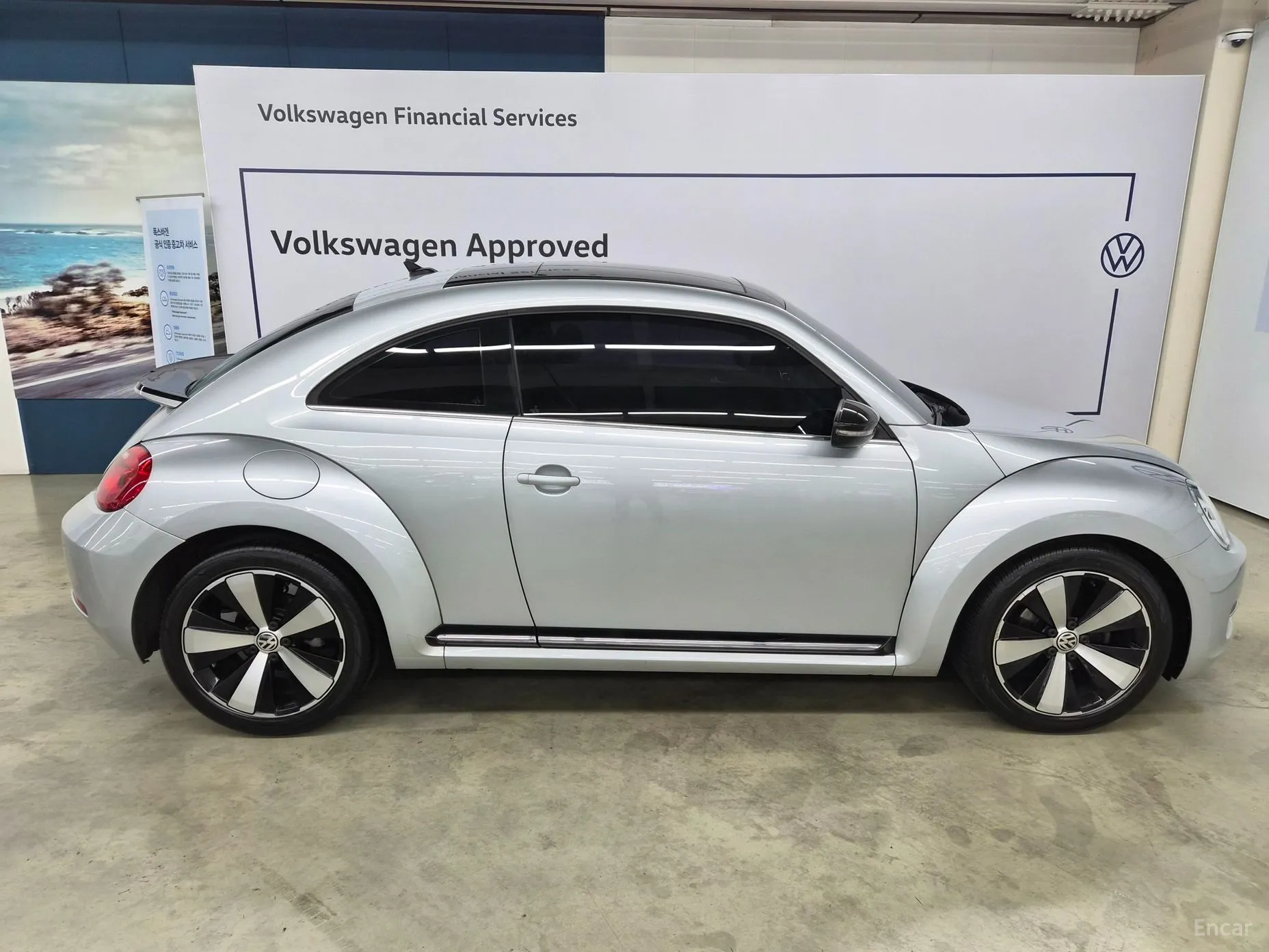 Volkswagen The Beetle превью 19