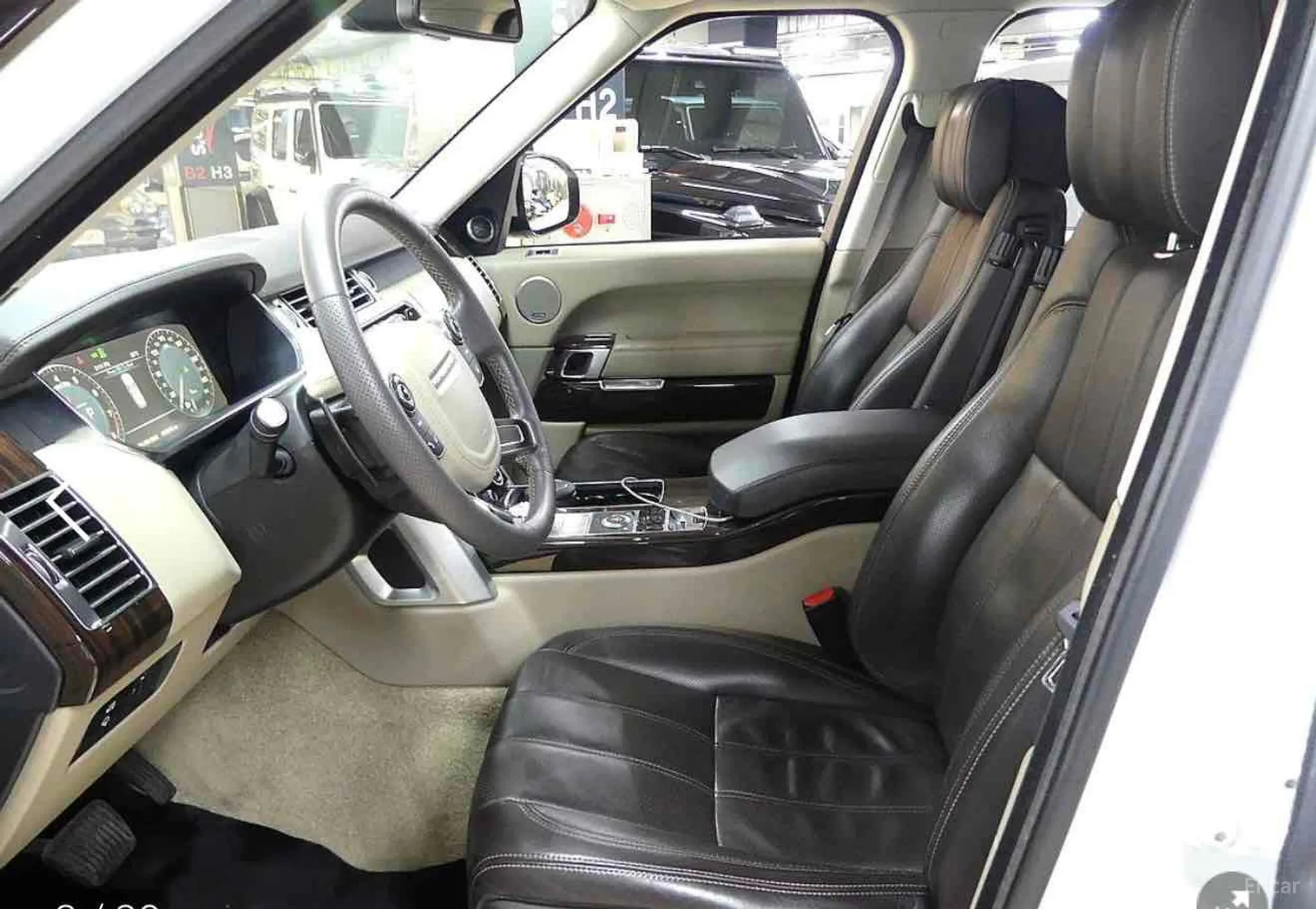 Land Rover Range Rover 4th Generation превью 6