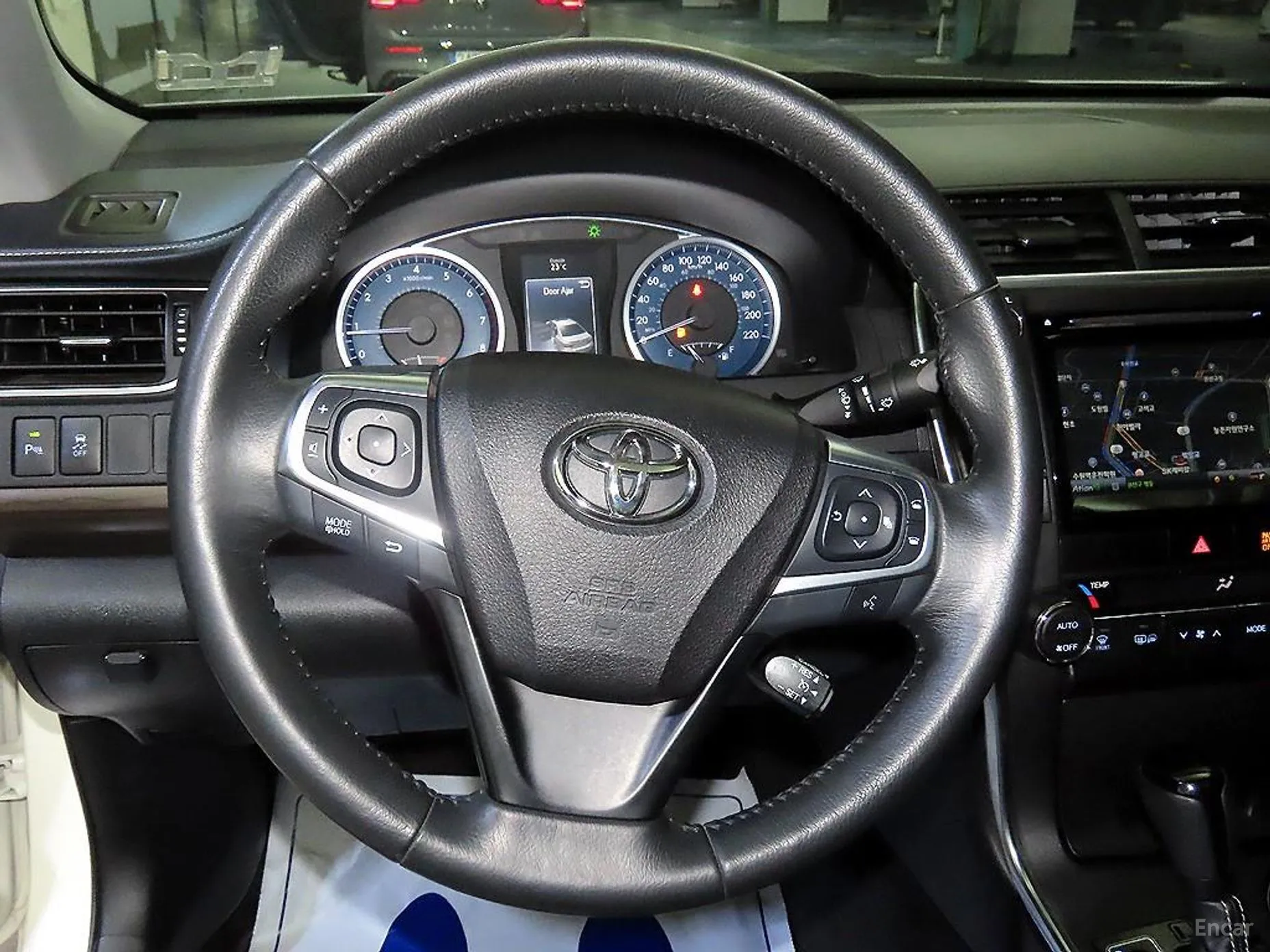 Toyota New Camry превью 18