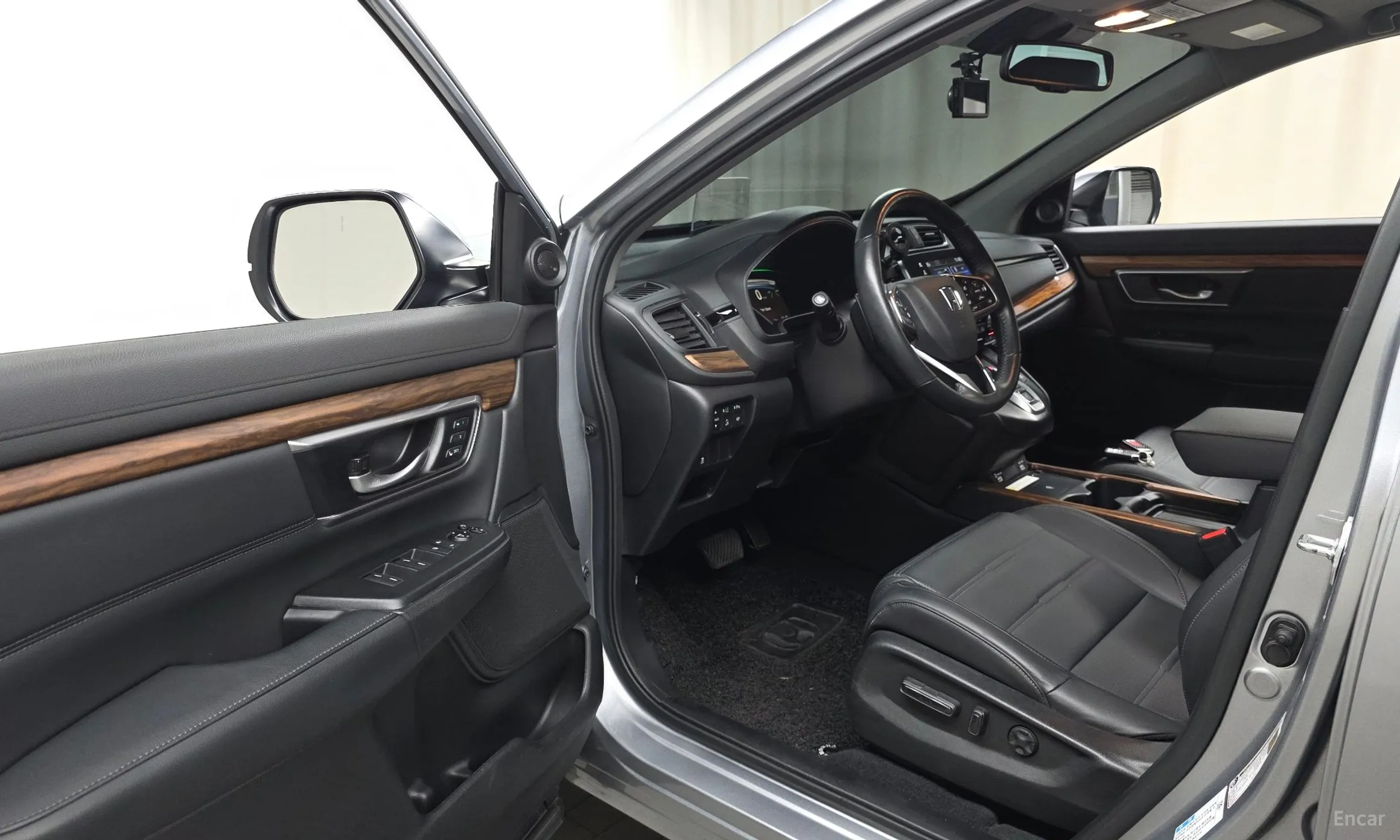 Honda CR-V 5th generation превью 10