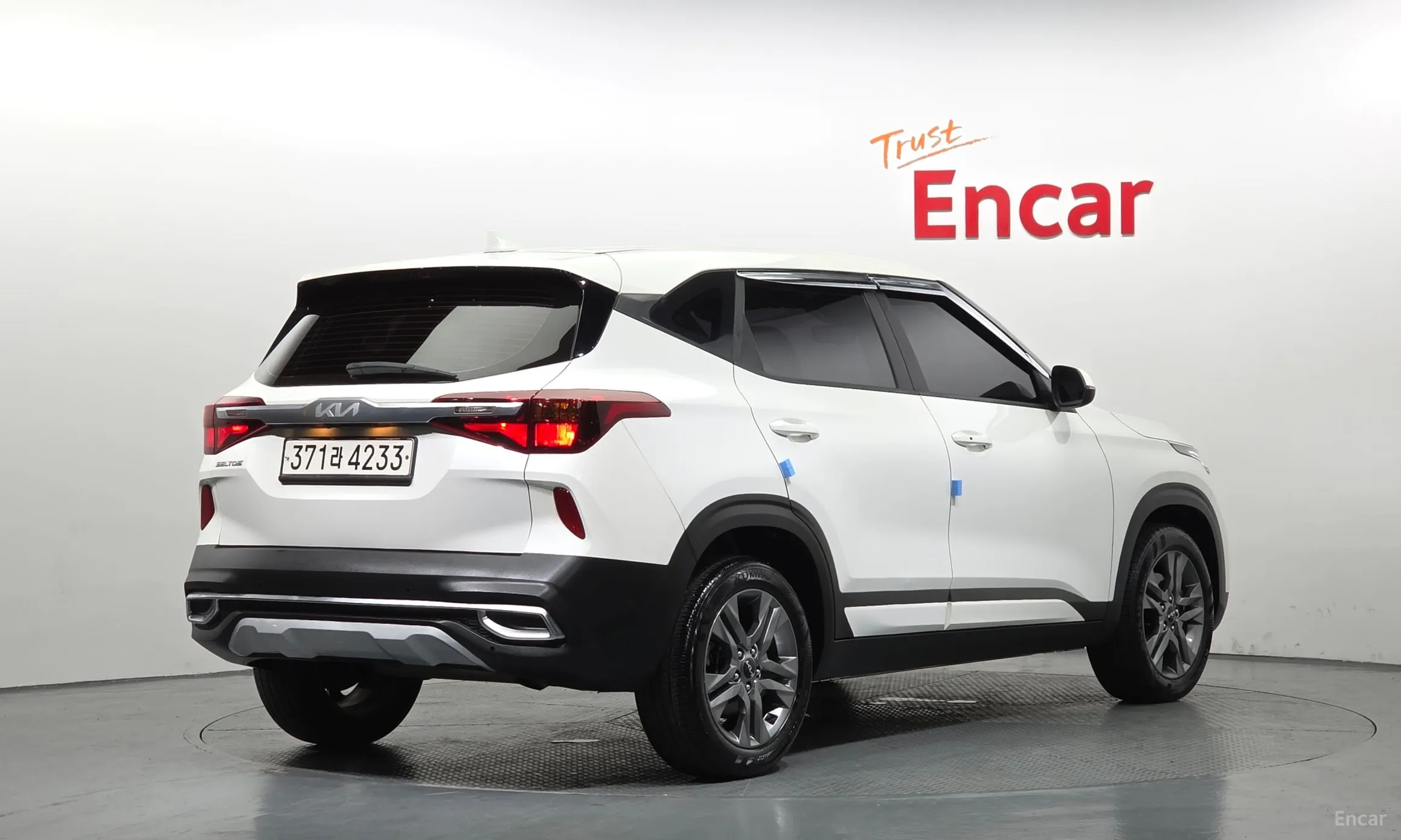 Kia Seltos превью 2