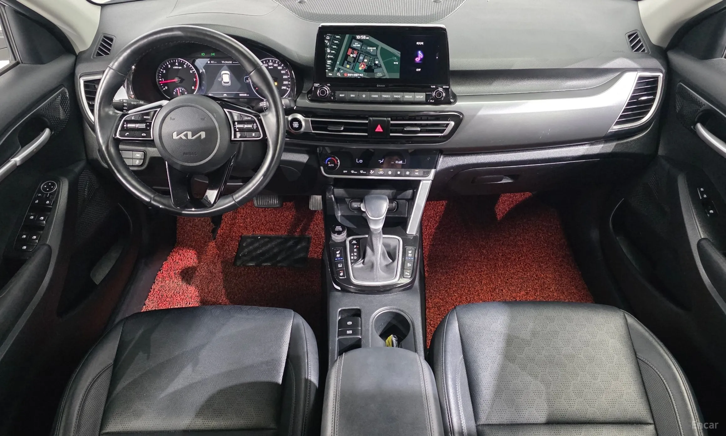 Kia Seltos превью 7