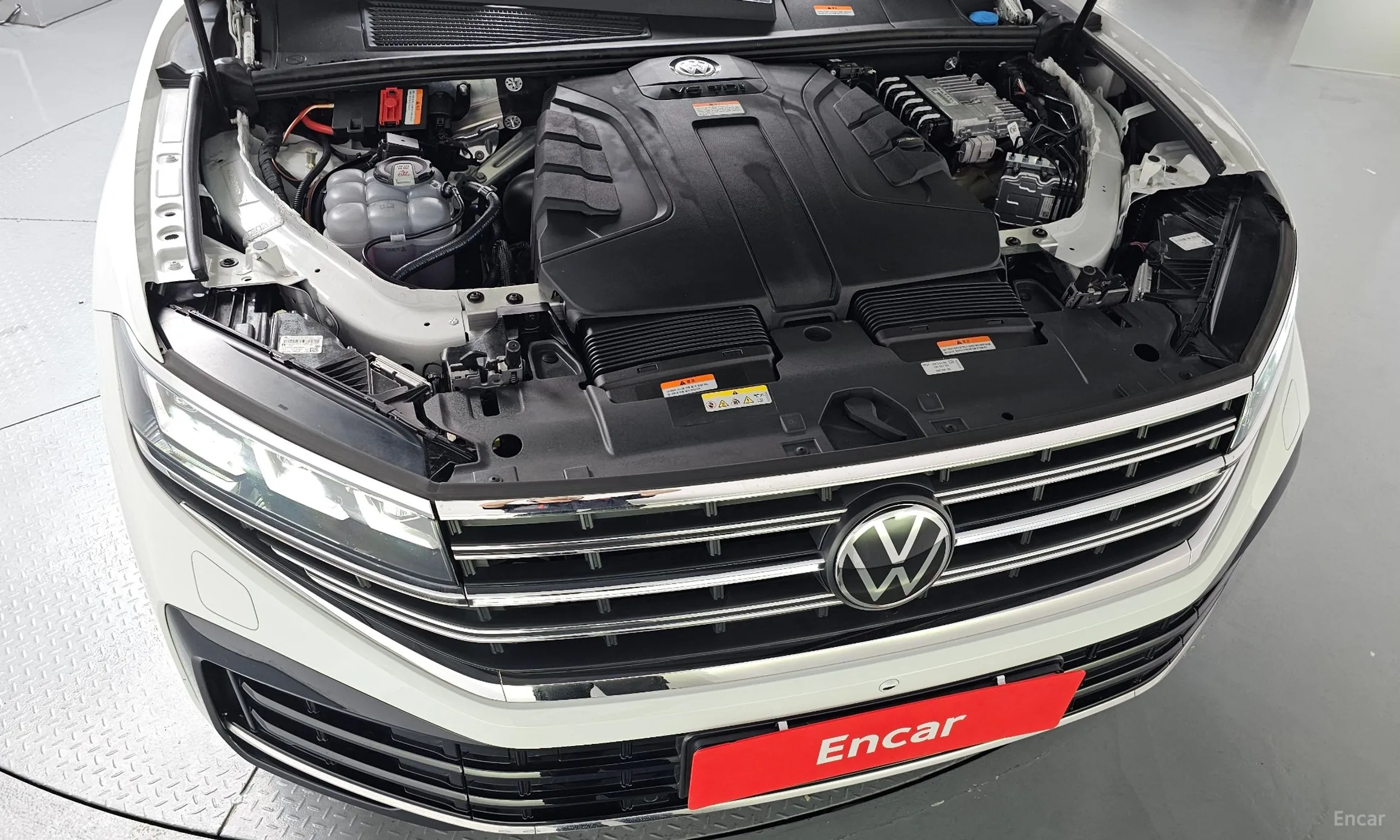 Volkswagen Touareg 3rd Generation превью 6