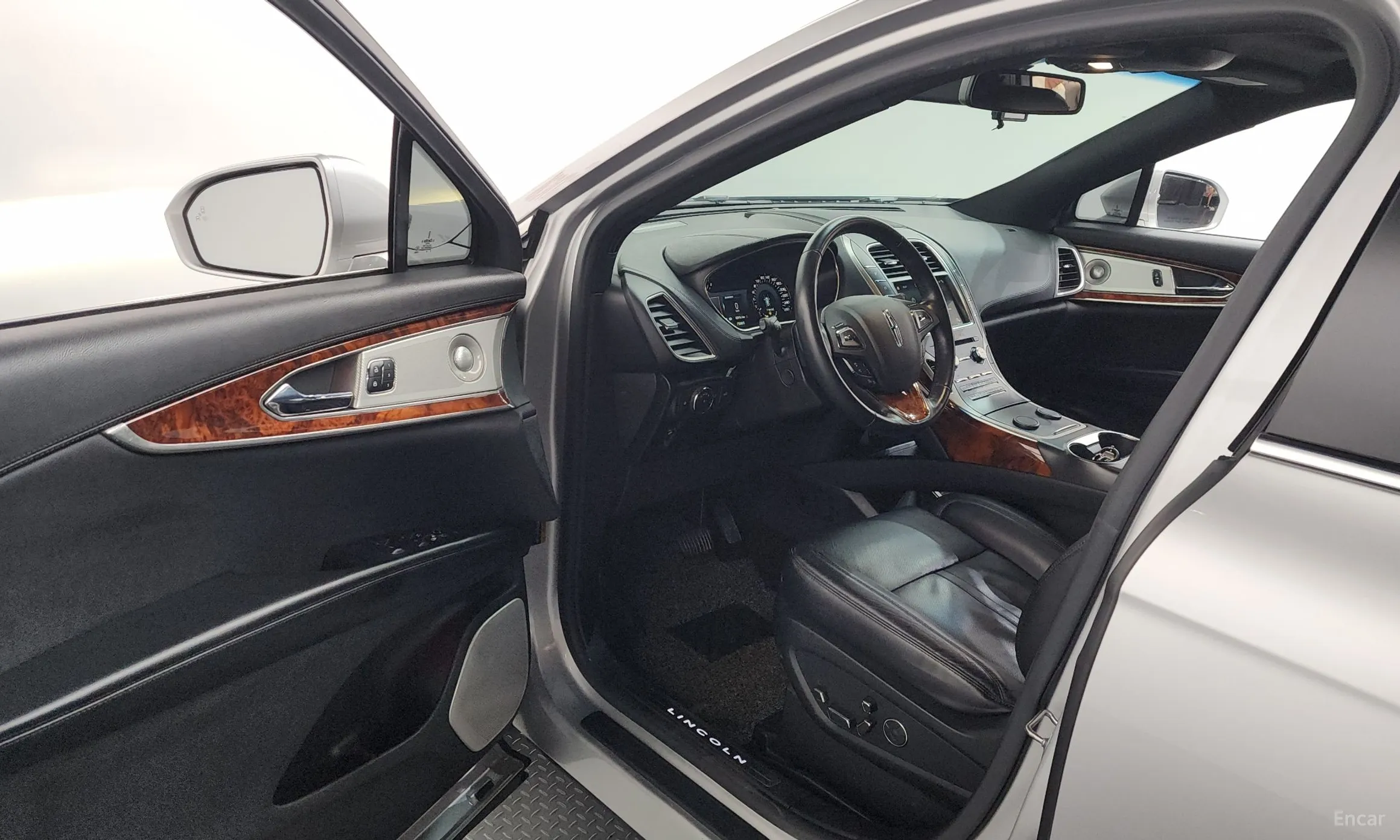 Lincoln MKX 2nd Generation превью 10