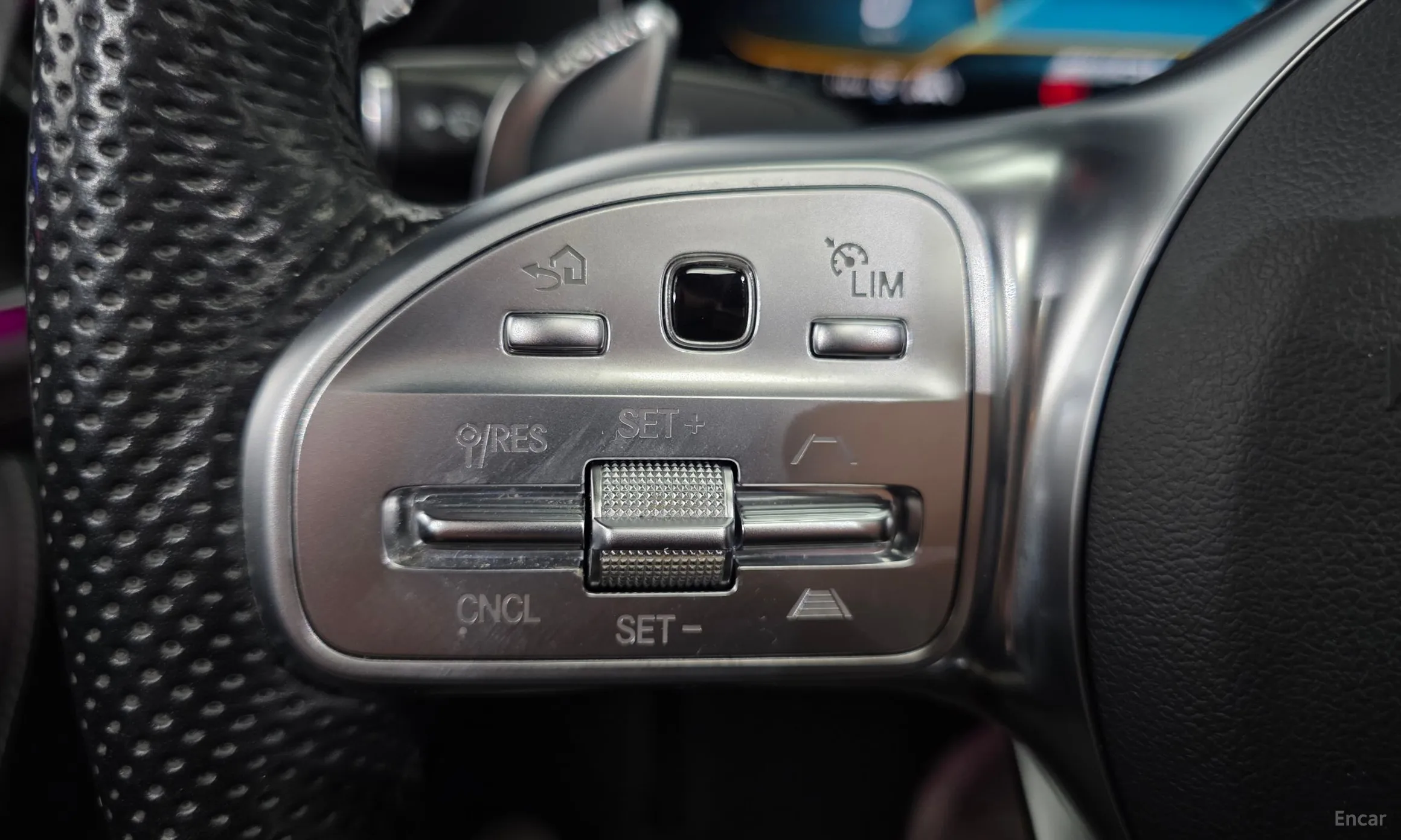 Mercedes Benz AMG GT превью 18