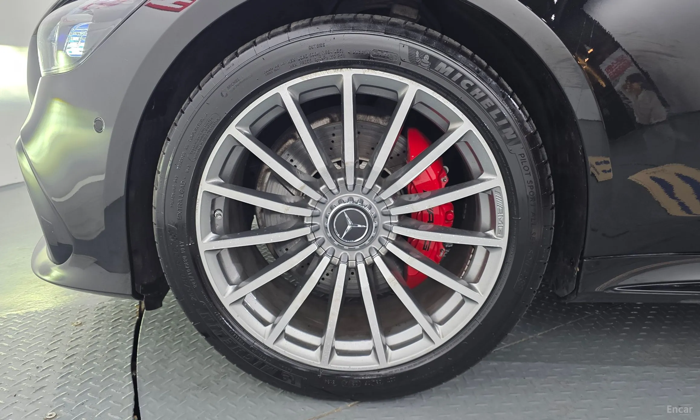 Mercedes Benz AMG GT превью 5