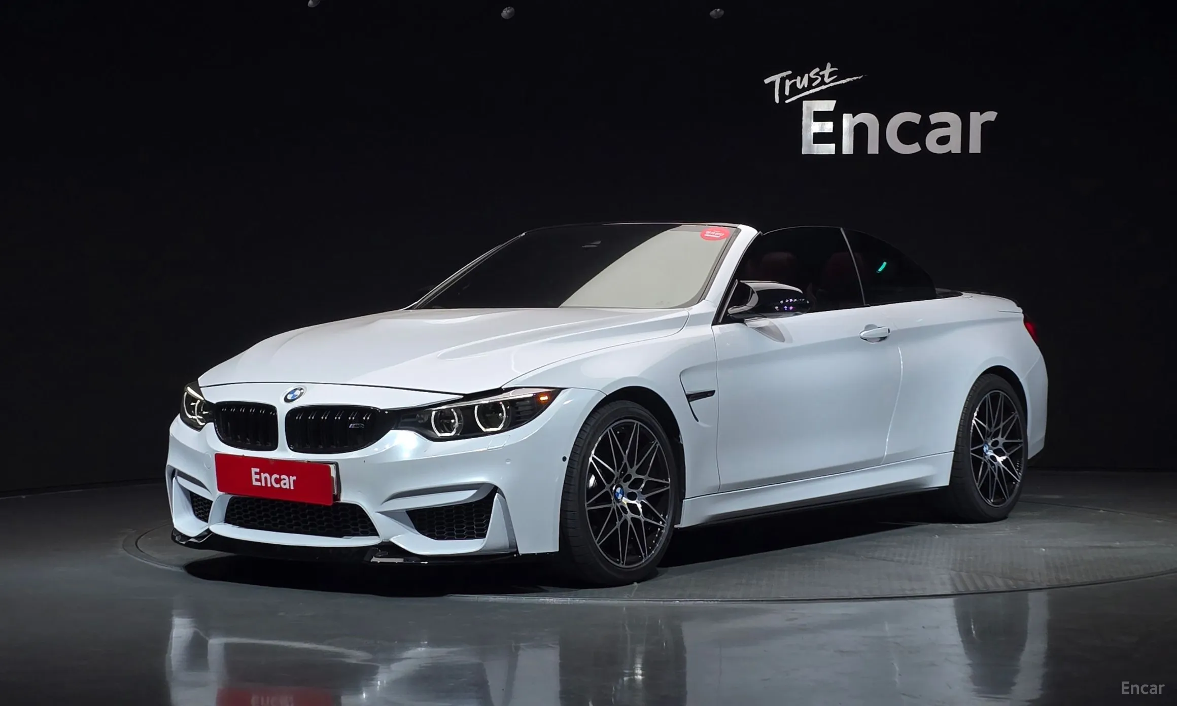 BMW M4 (F82)