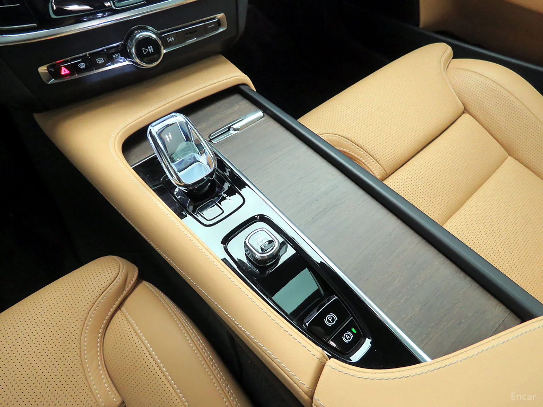 Volvo S90 превью 13