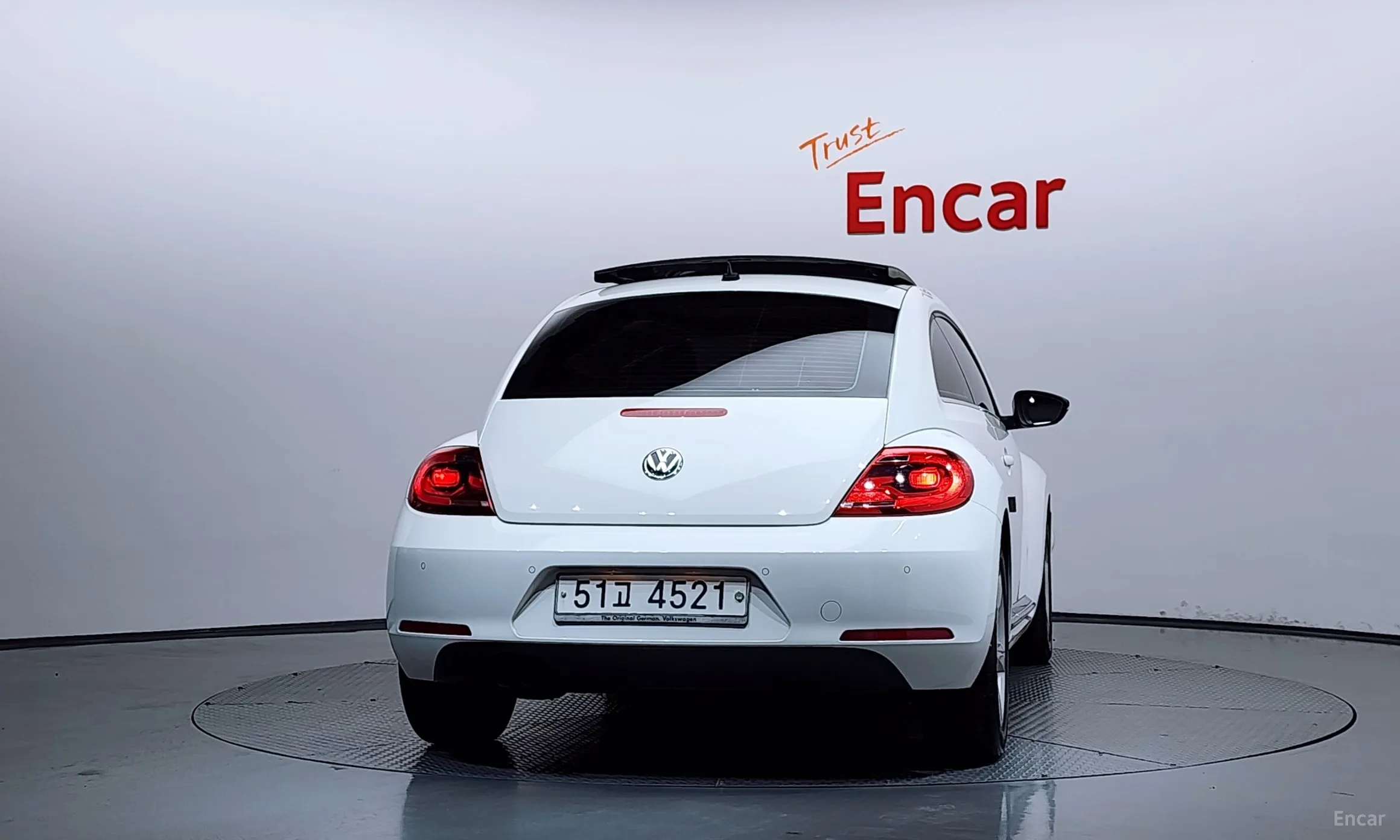 Volkswagen The Beetle превью 4