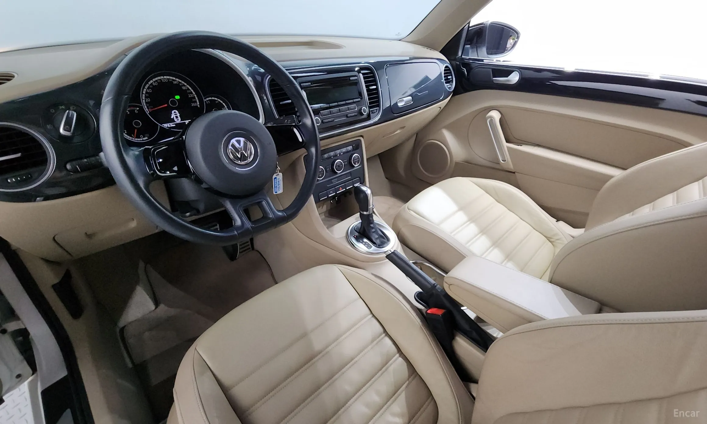 Volkswagen The Beetle превью 7