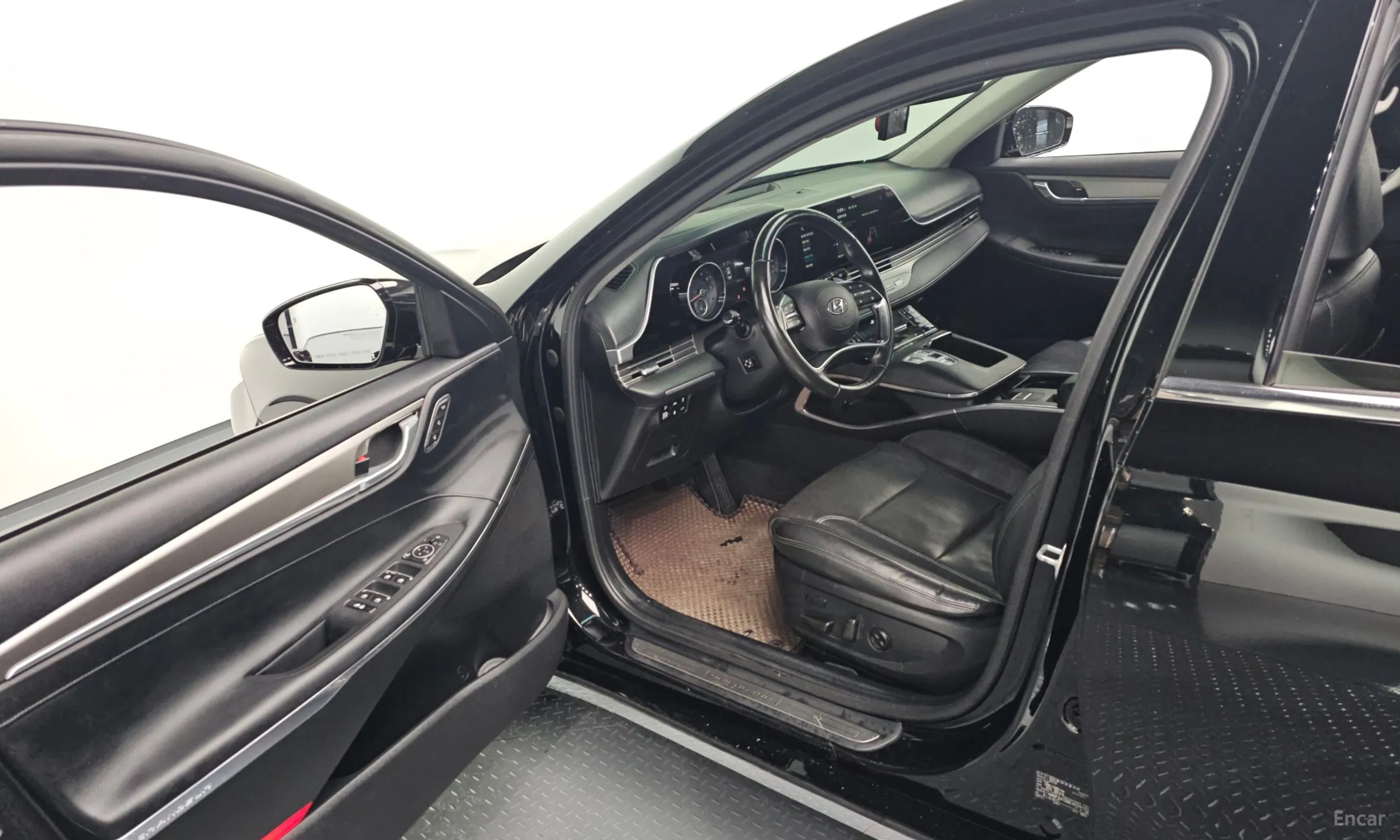 Hyundai Grandeur IG превью 10