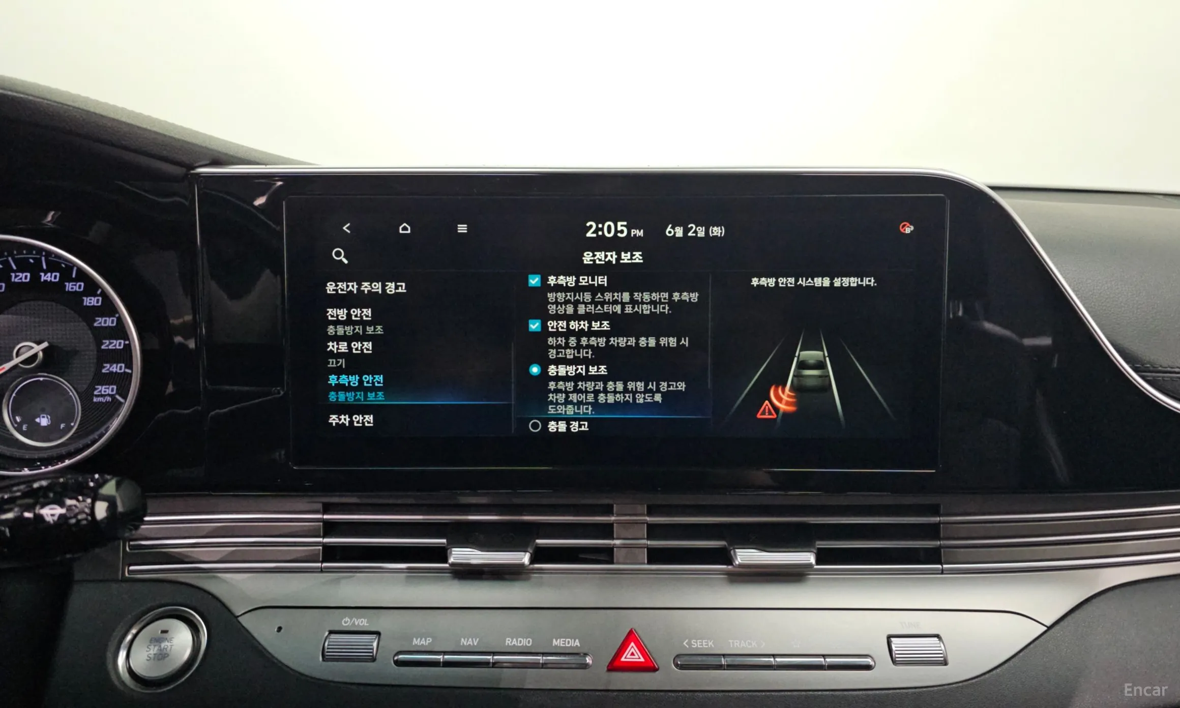 Hyundai Grandeur IG превью 16