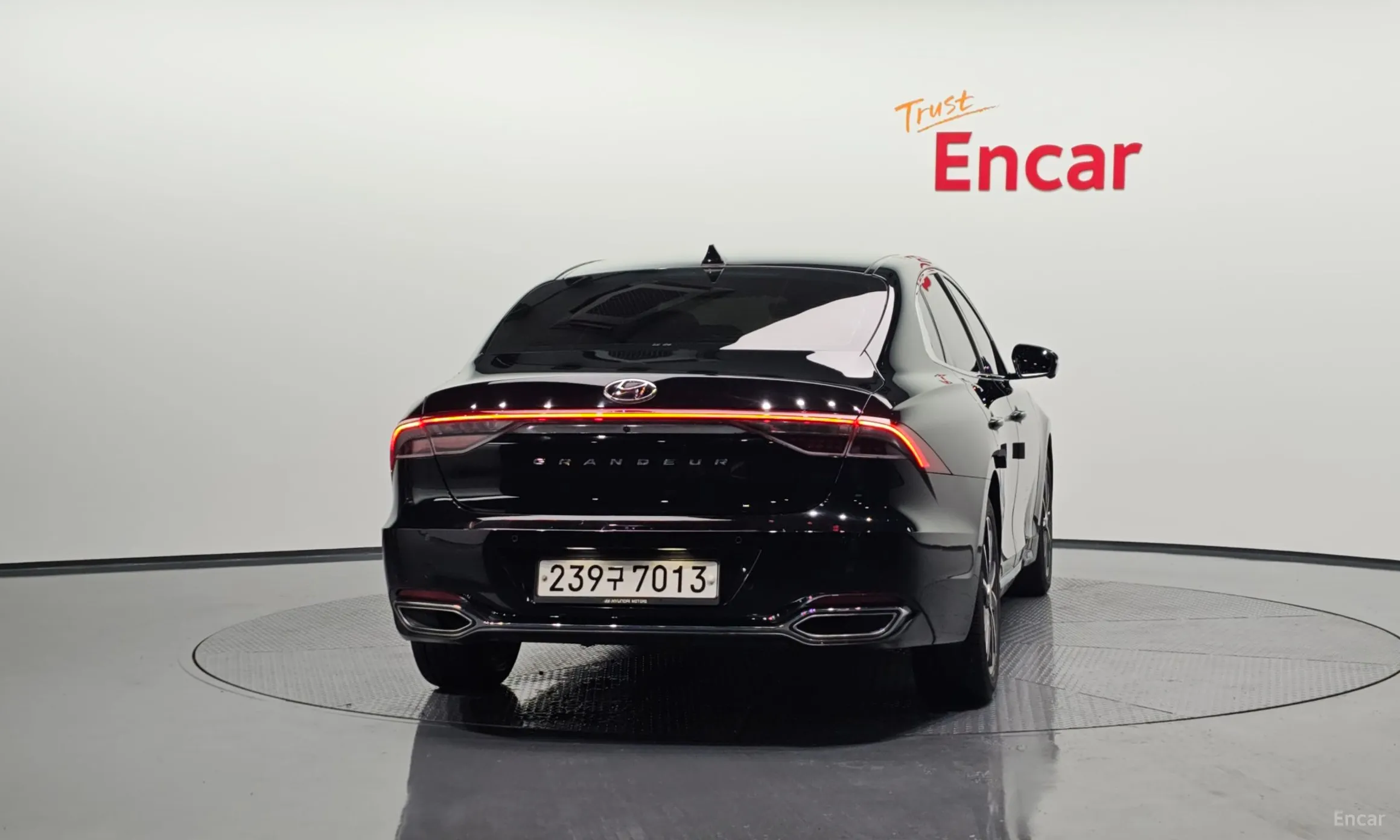 Hyundai Grandeur IG превью 4