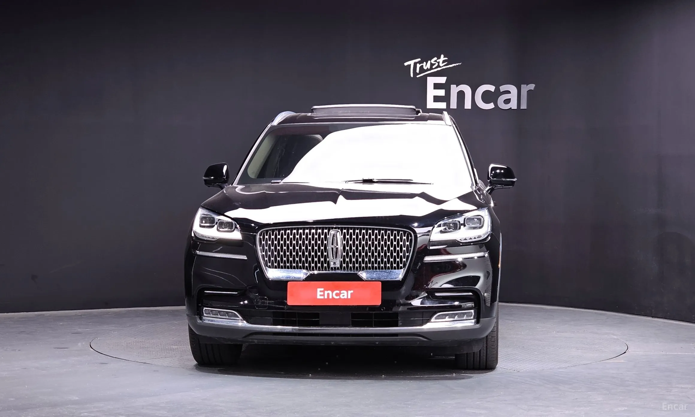 Lincoln Aviator 2nd Generation превью 3