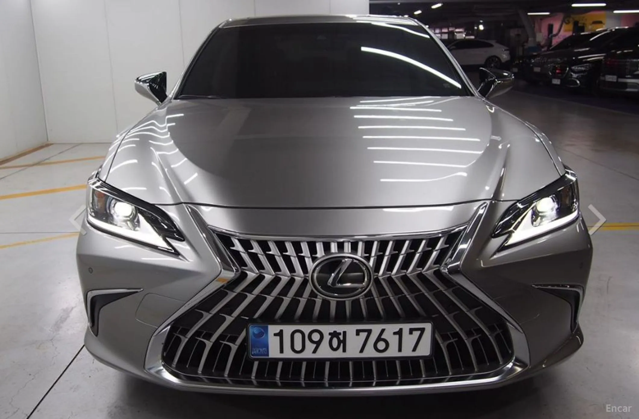 ES300h 7th Generation