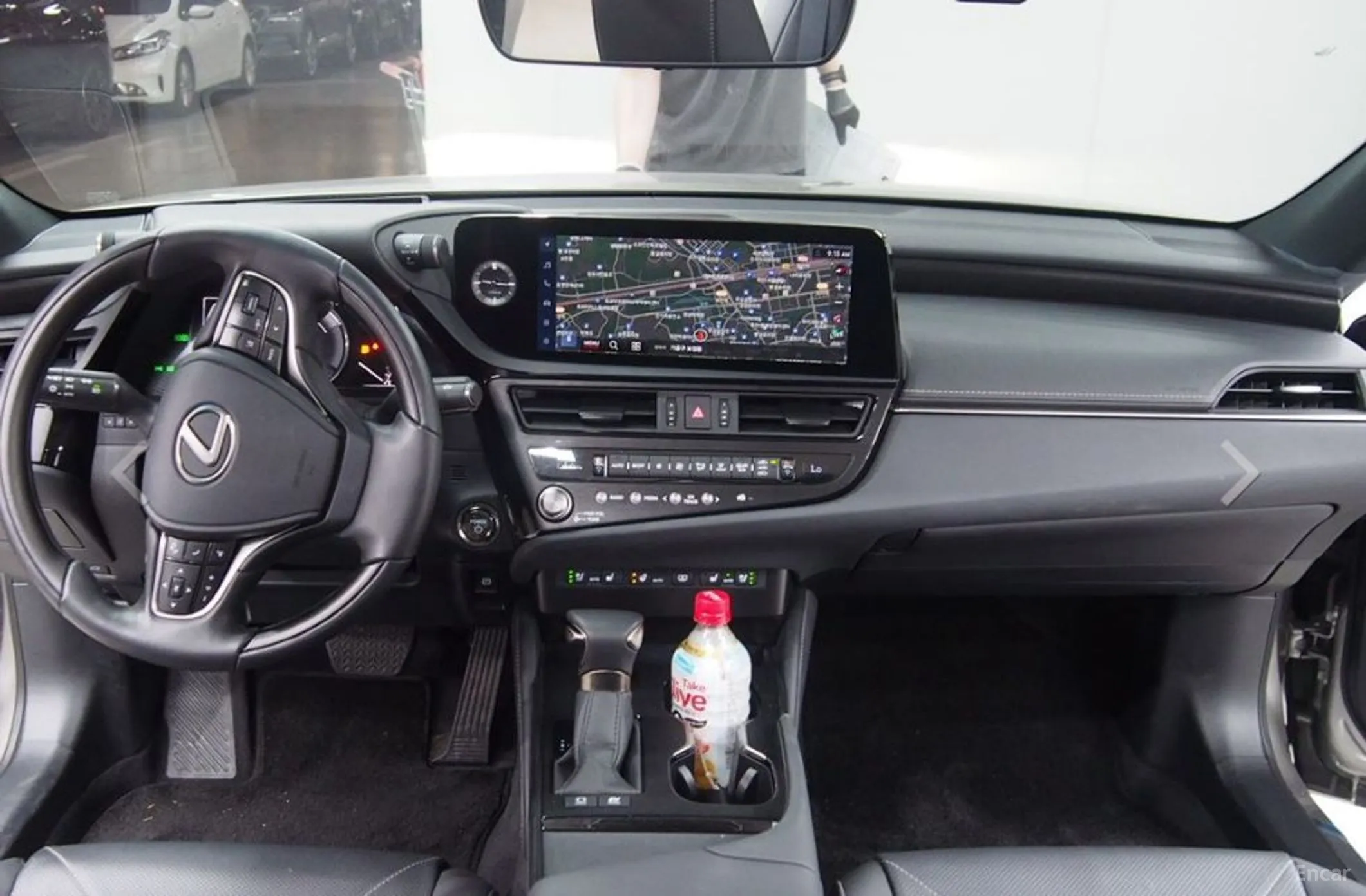 Lexus ES300h 7th Generation превью 19
