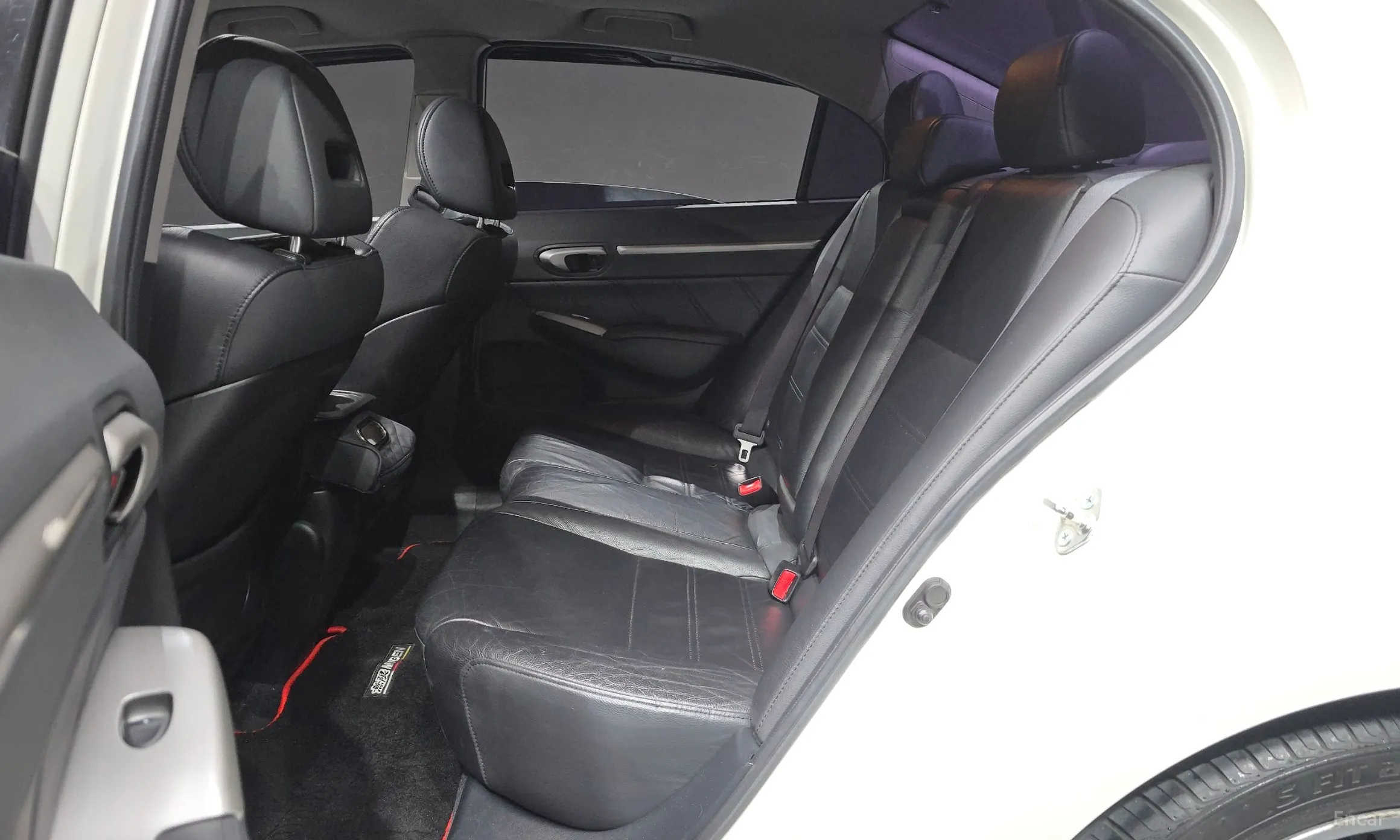 Honda Civic превью 12