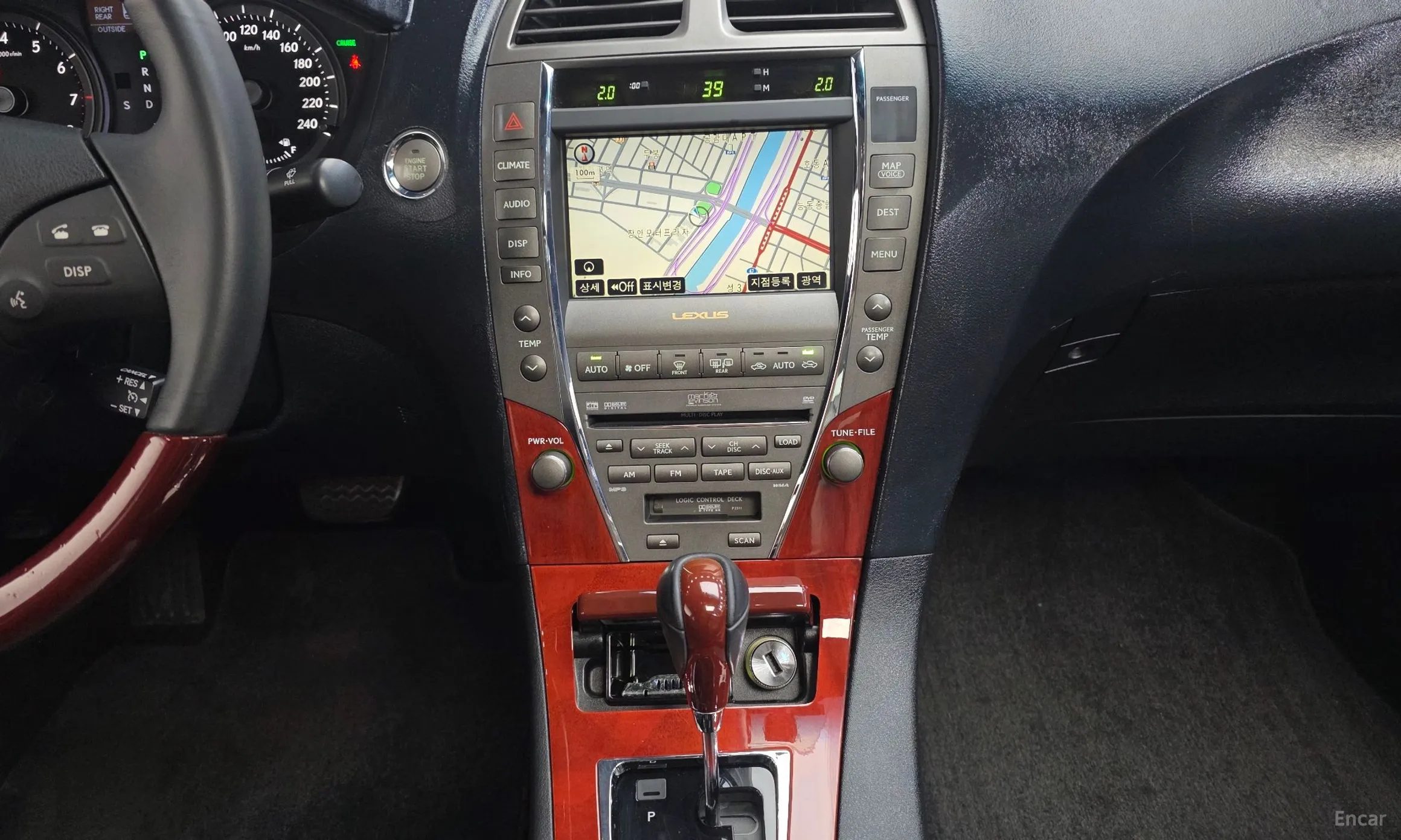 Lexus ES350 превью 15