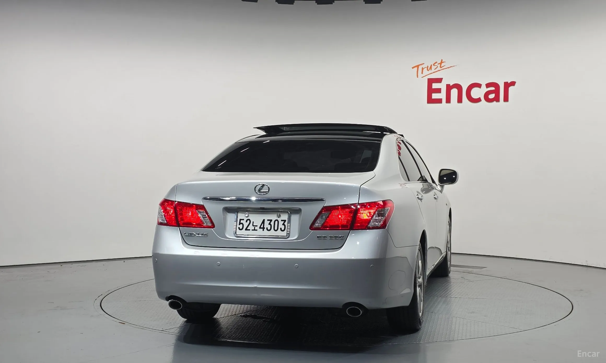Lexus ES350 превью 4