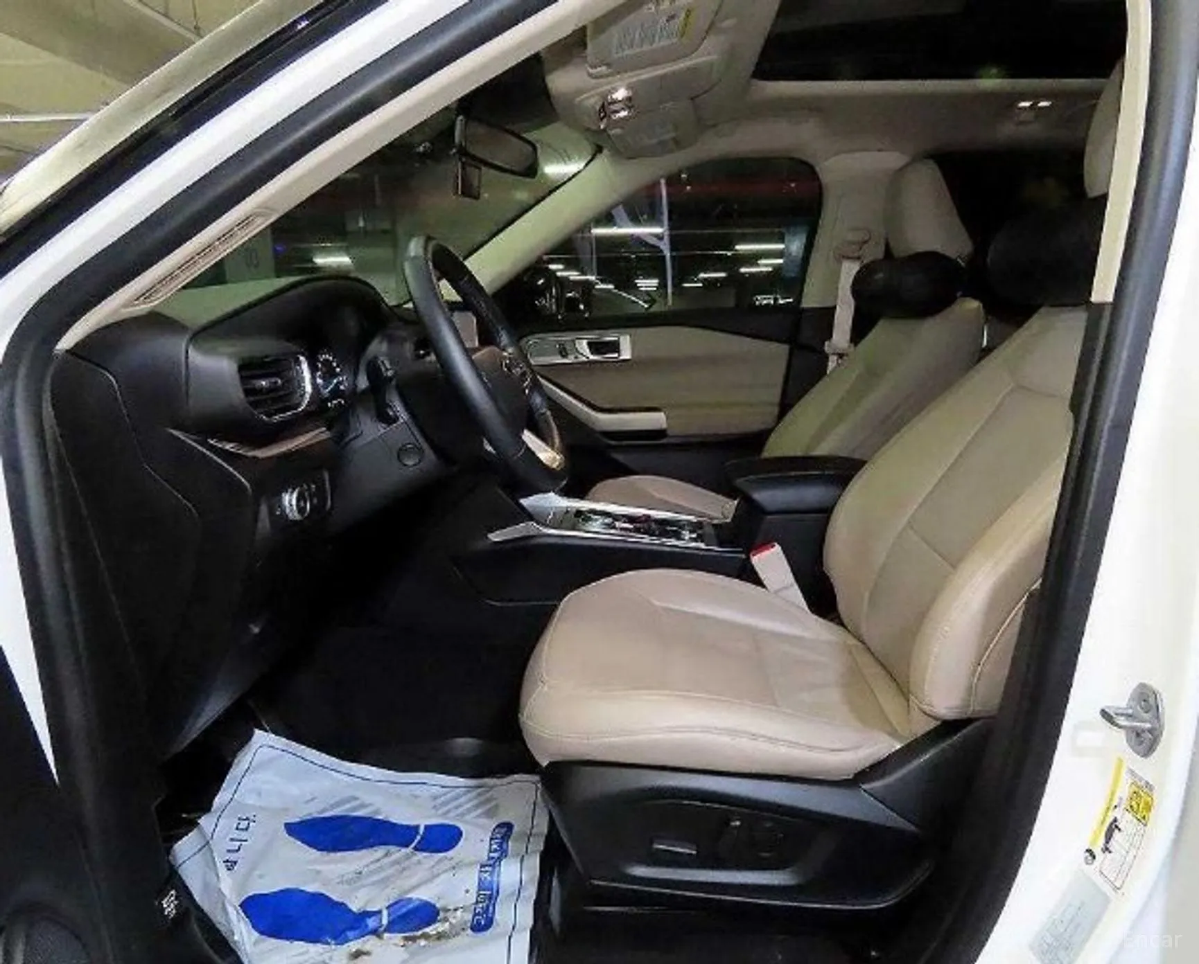 Ford Explorer 6th Generation превью 11