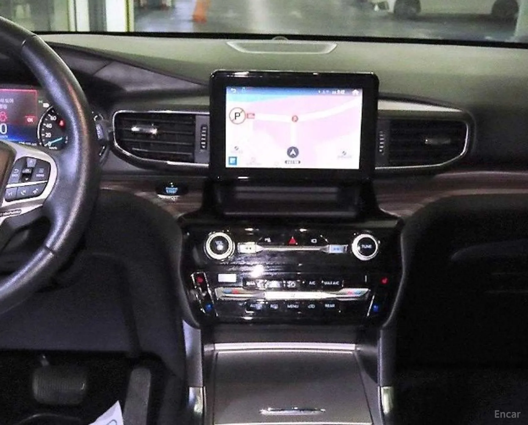 Ford Explorer 6th Generation превью 13