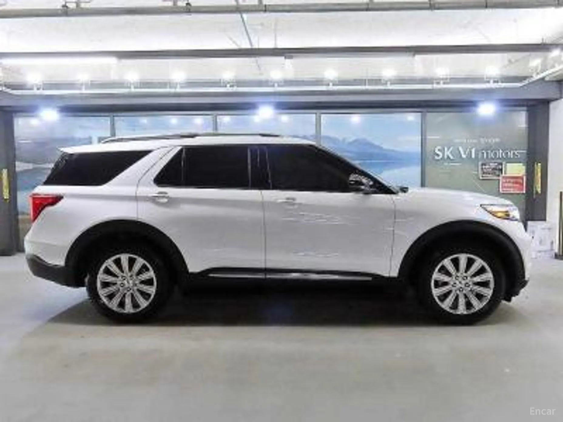 Ford Explorer 6th Generation превью 3