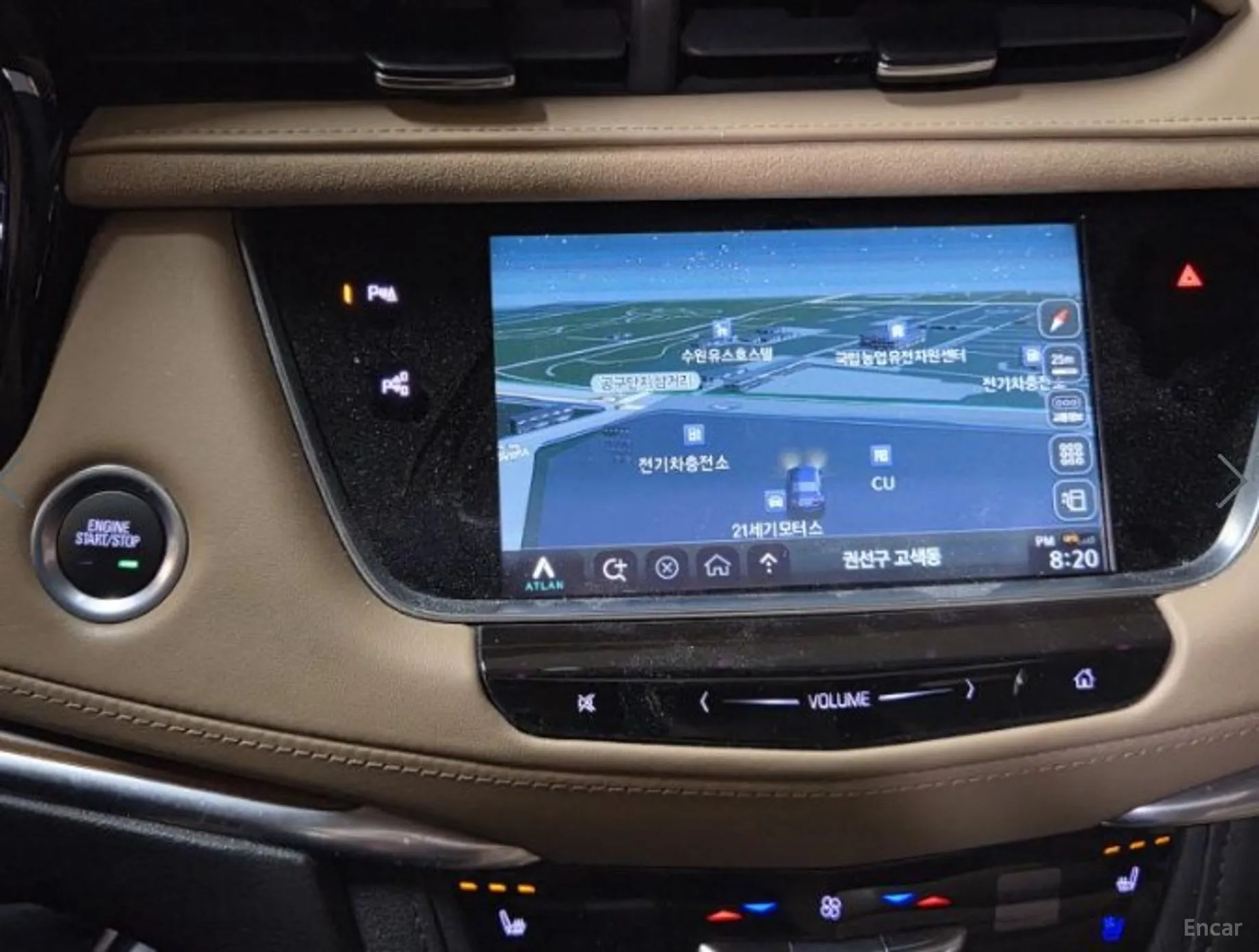 Cadillac XT5 превью 15
