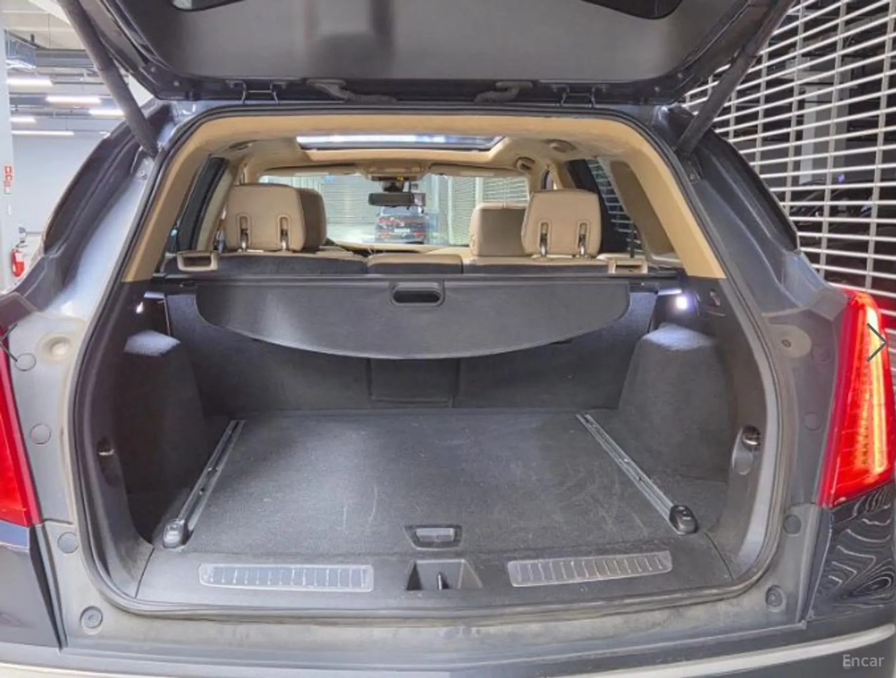 Cadillac XT5 превью 6