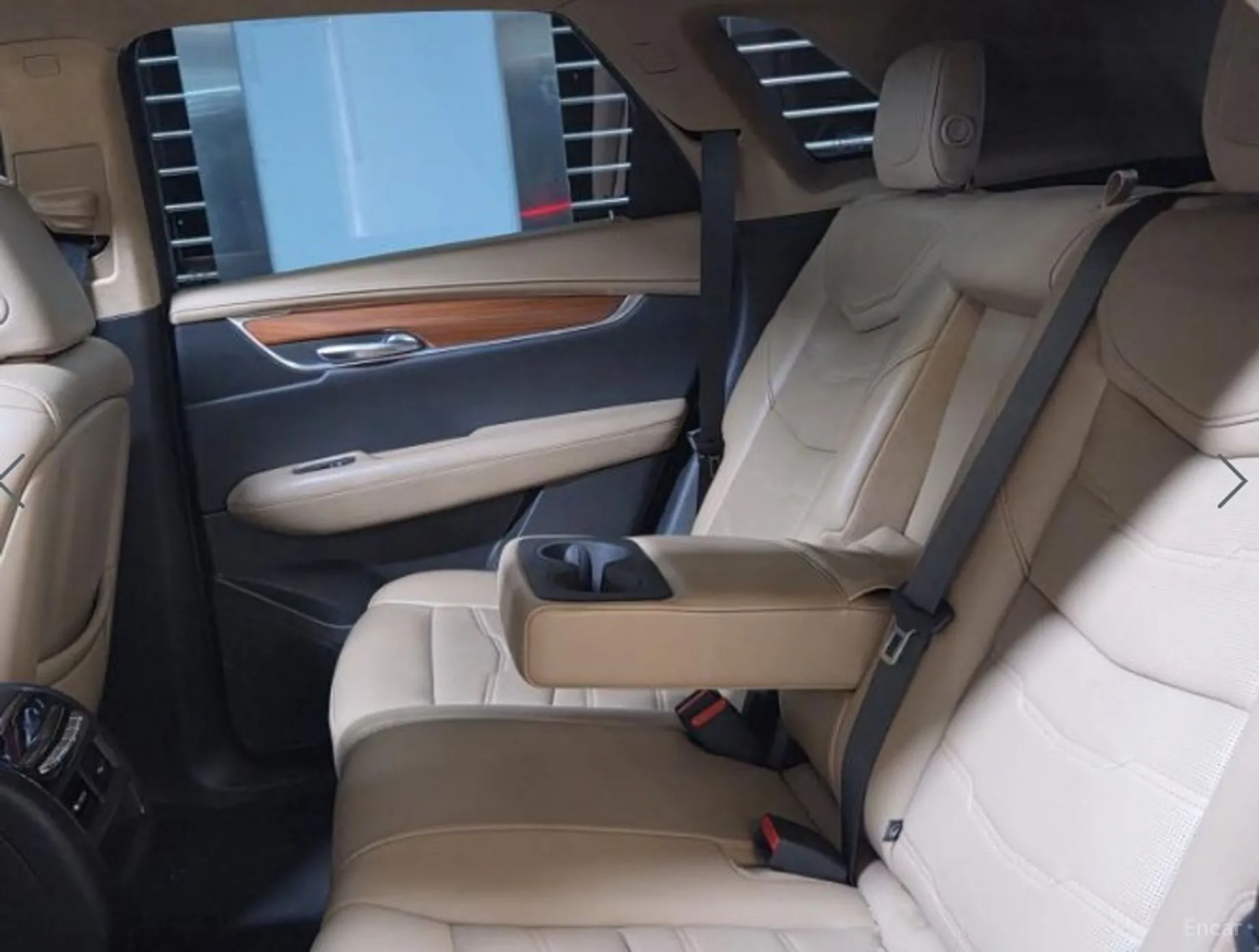 Cadillac XT5 превью 7