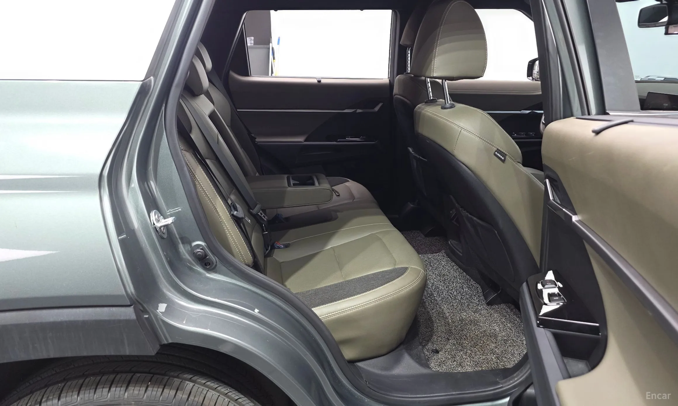 KG Mobility (SsangYong) Torres превью 11