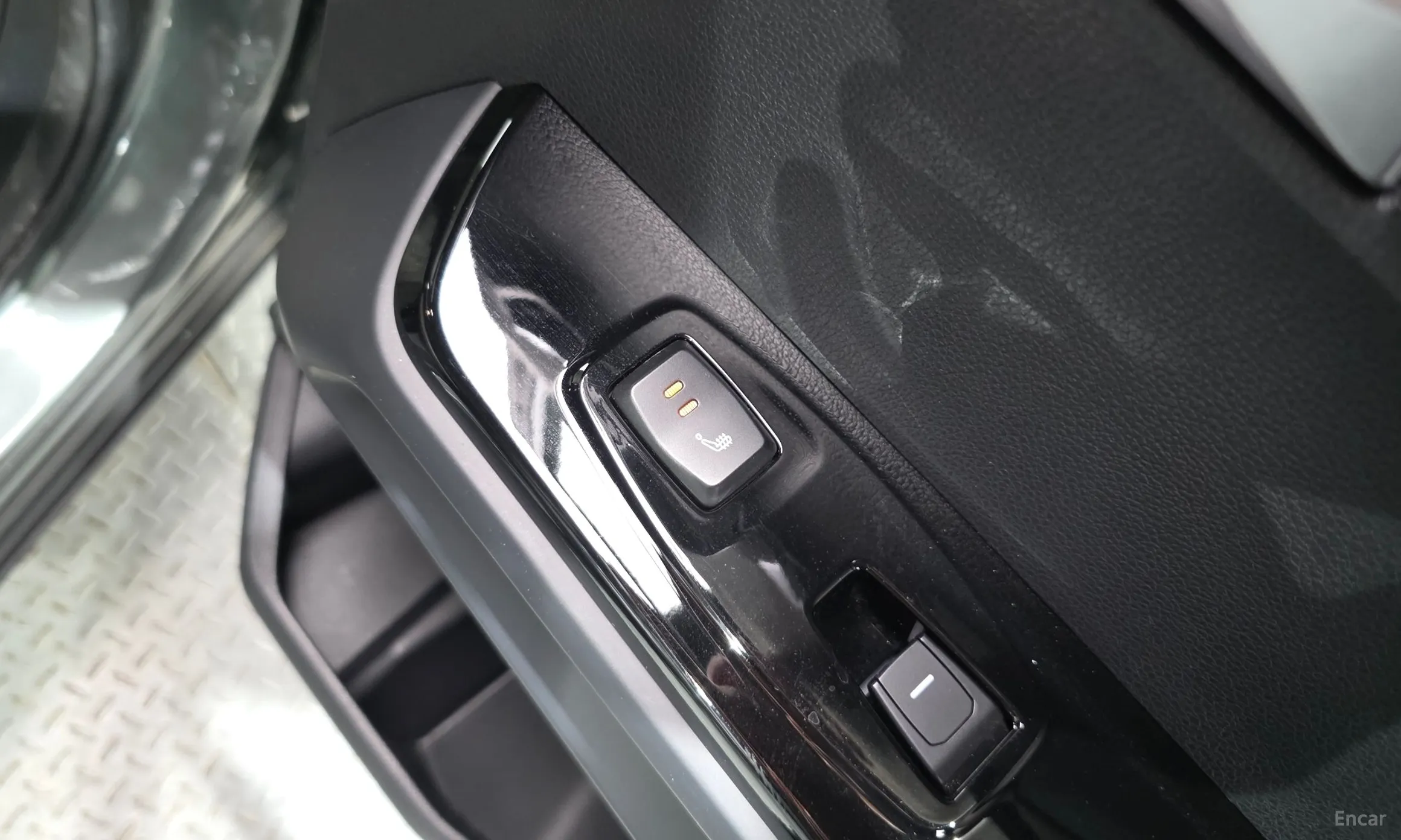 KG Mobility (SsangYong) Torres превью 19