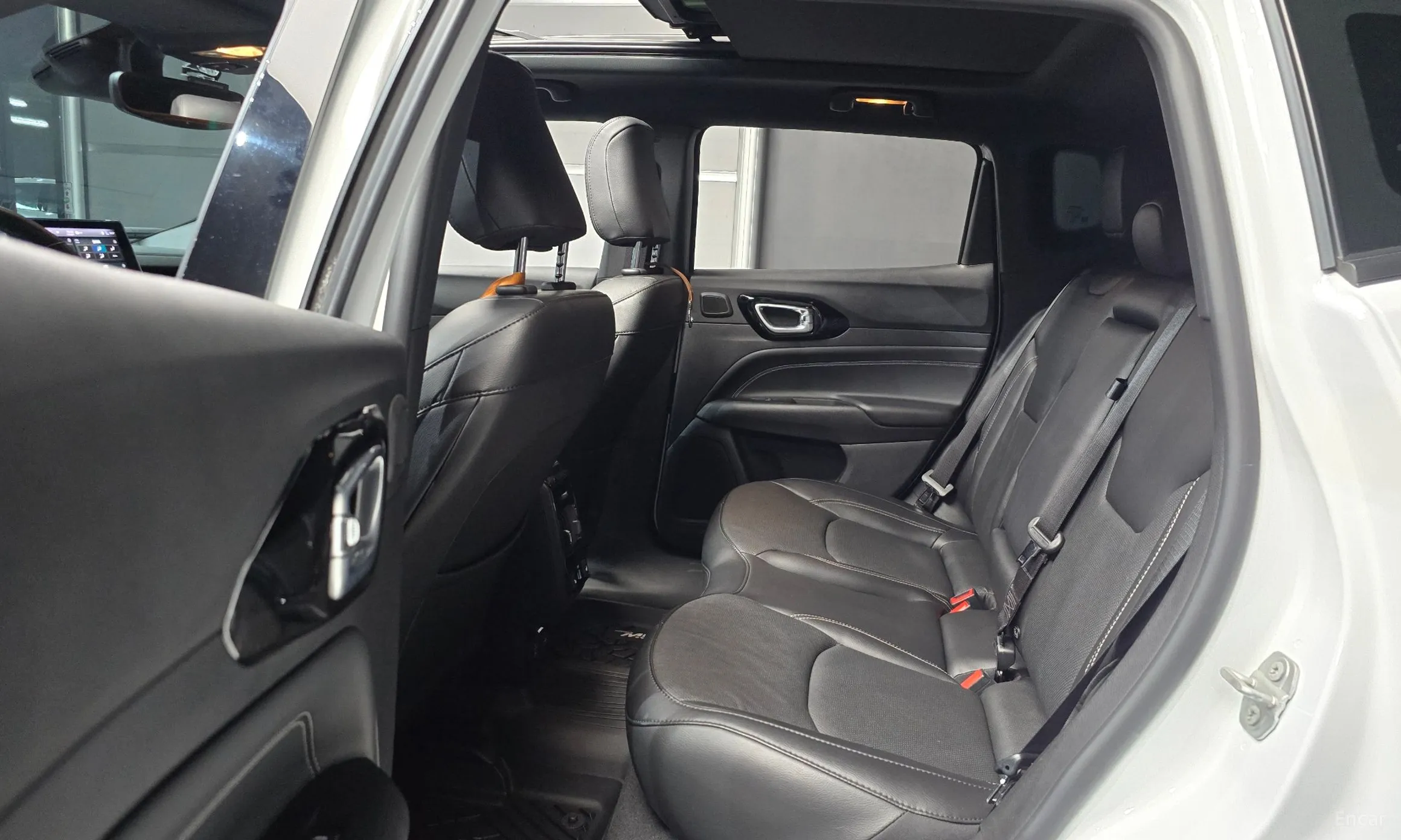 Jeep Compass 2nd Generation превью 12