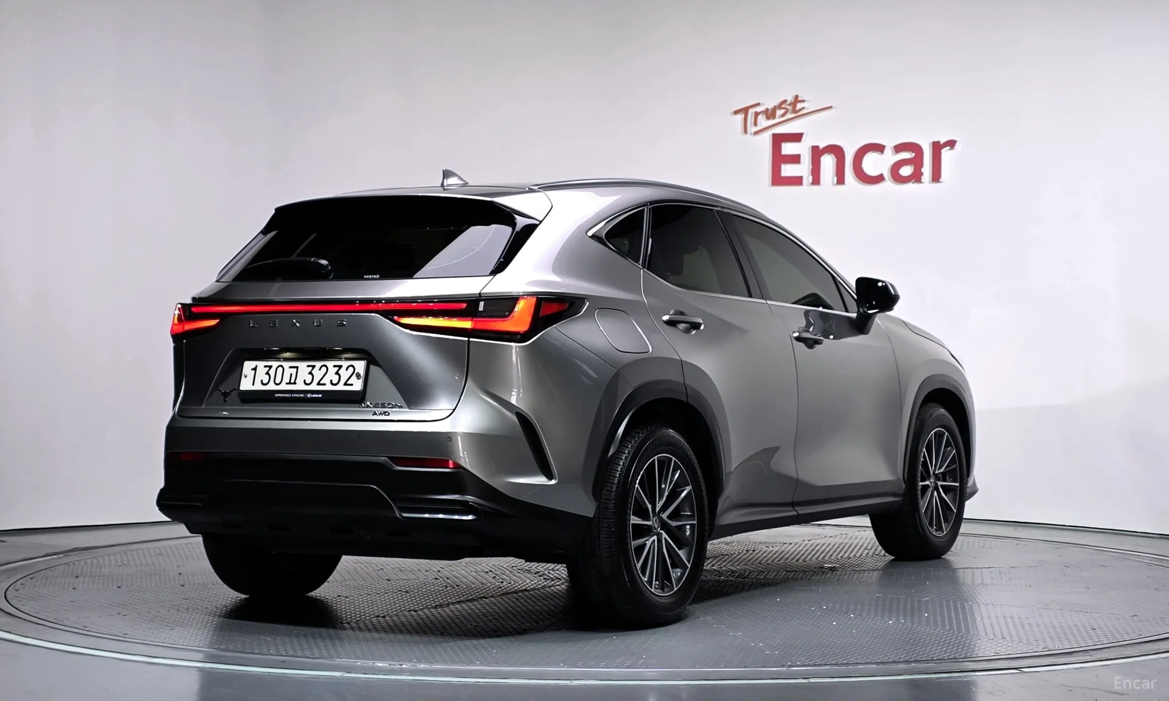 Lexus NX450h + 2nd Gen