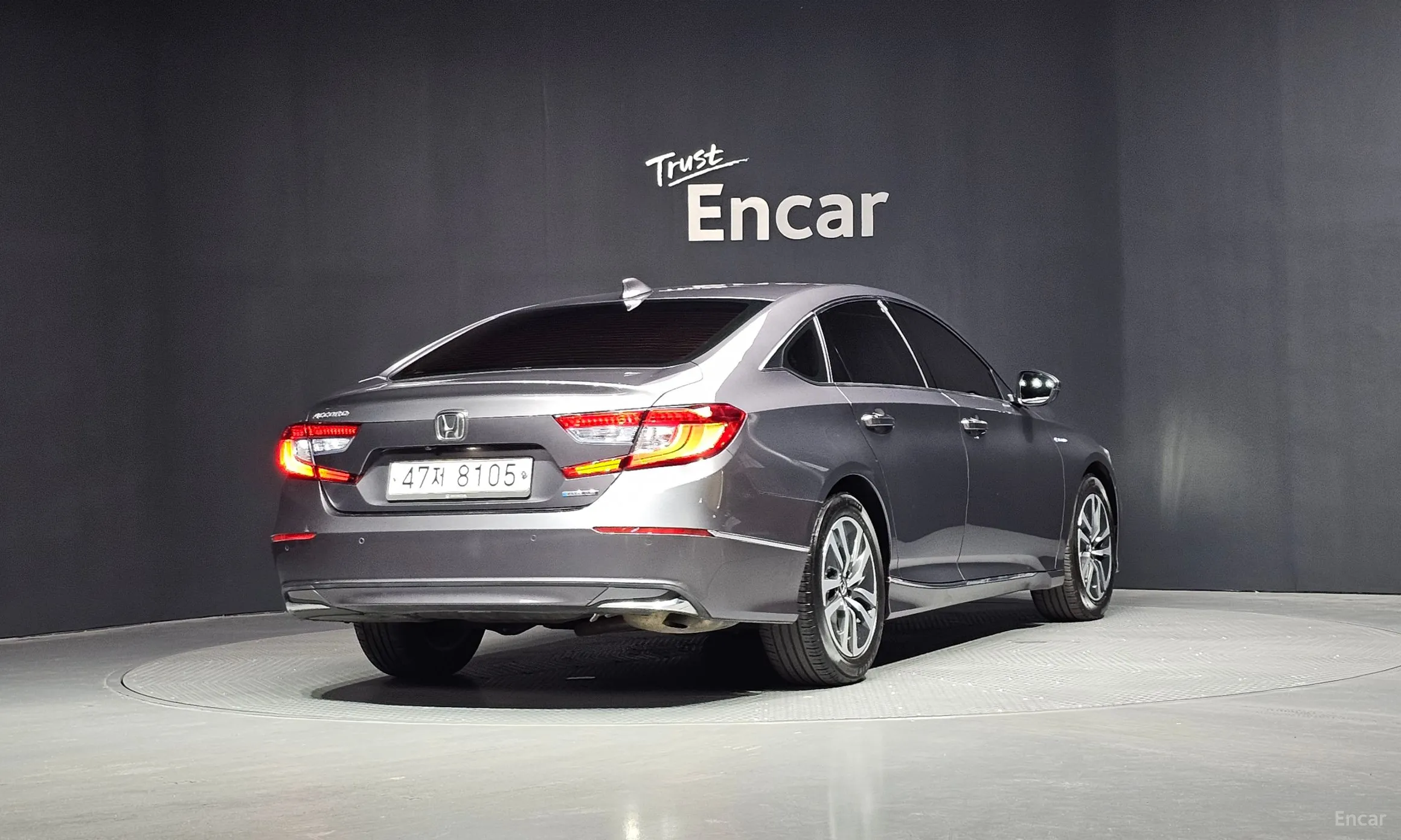 Honda Accord 10th Generation превью 2