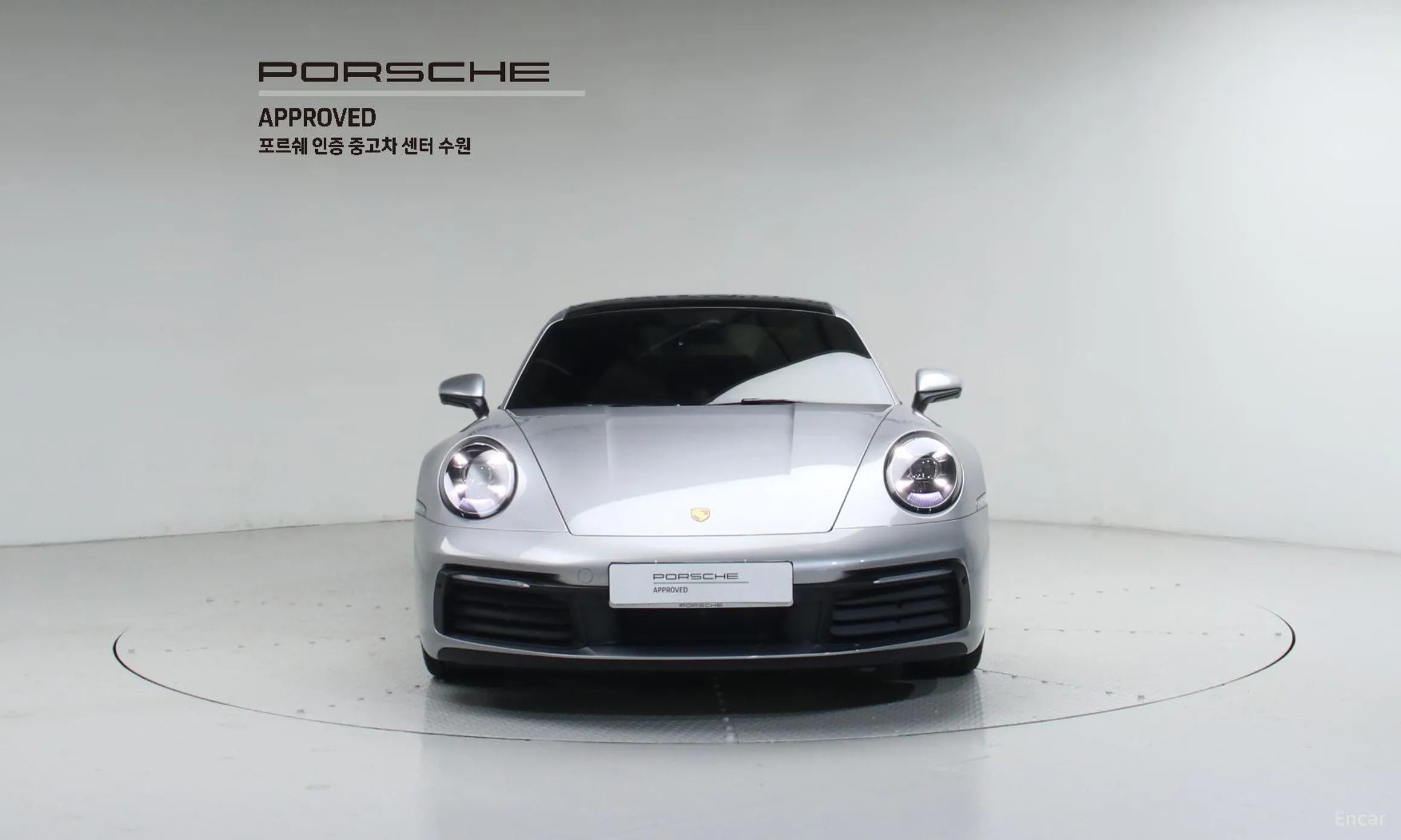 Porsche 911 (992) превью 3