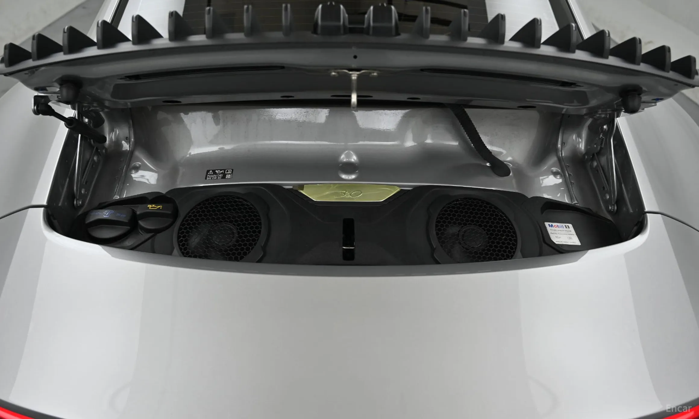 Porsche 911 (992) превью 6